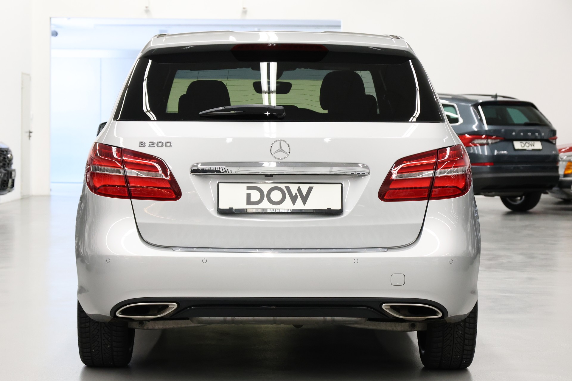 MERCEDES-BENZ B 200 Night Star-image-7