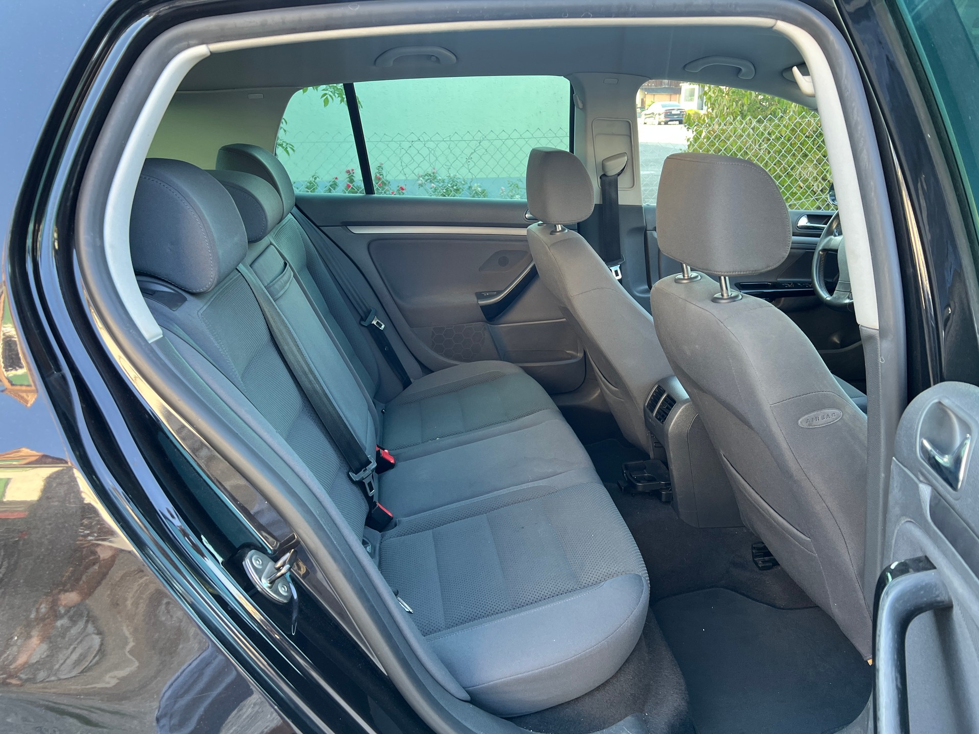 VW Golf 2.0 TDI DSG Frisch ab MFK-image-11