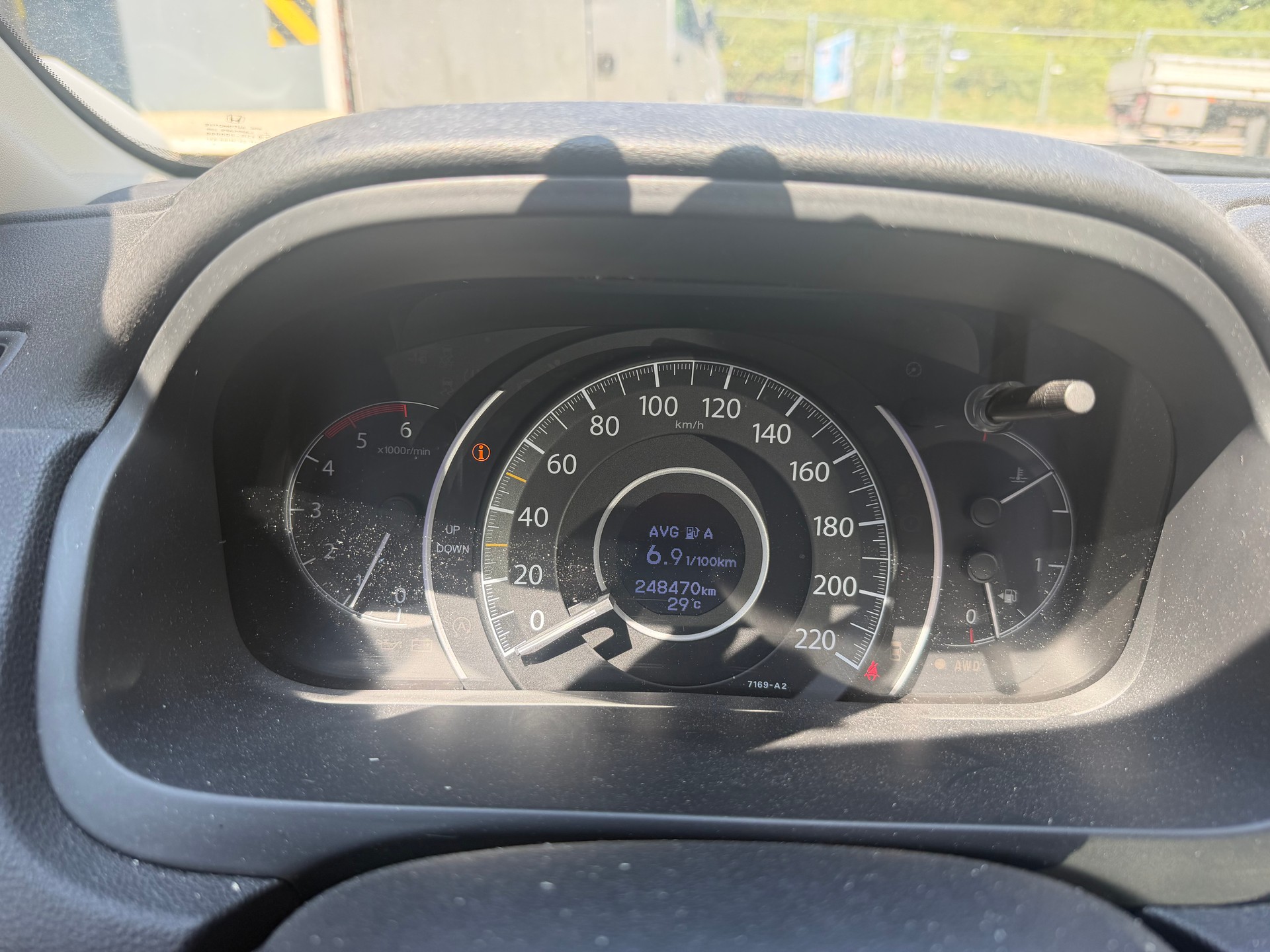 HONDA CR-V 2.2 i-DTEC Elegance 4WD-image-6