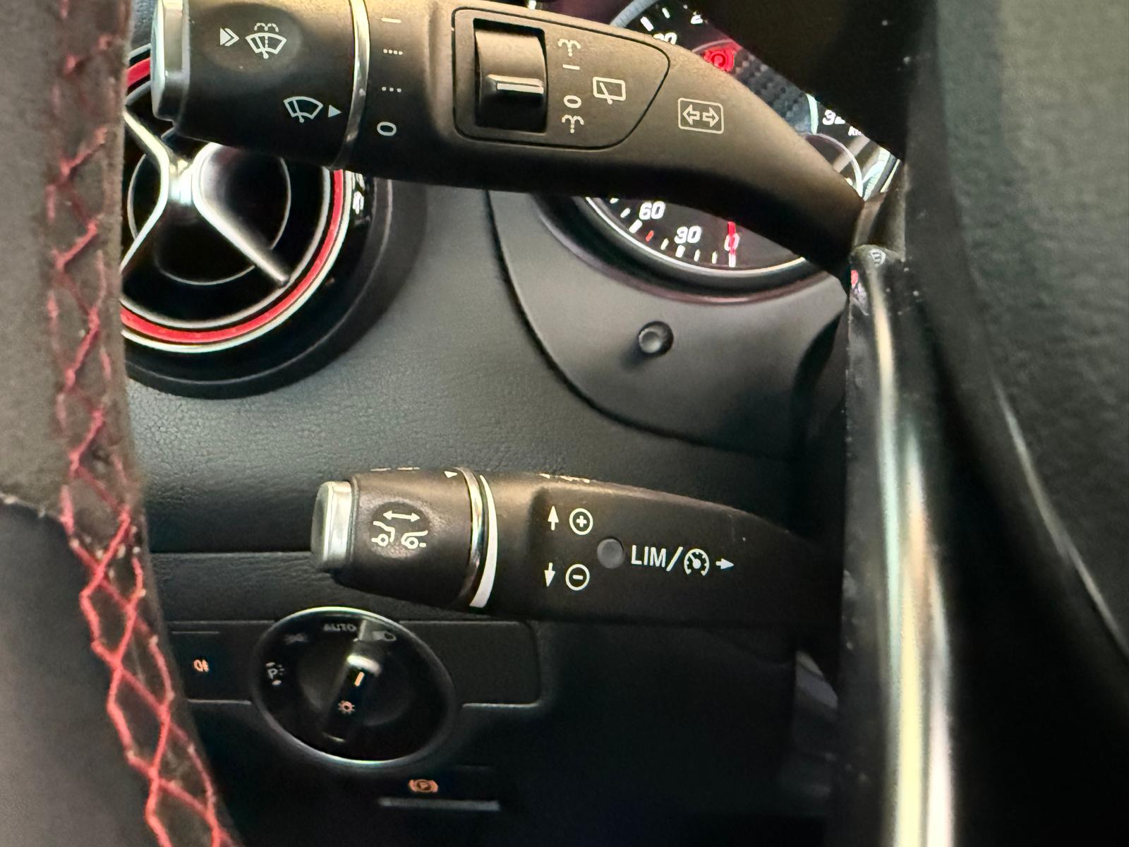 MERCEDES-BENZ GLA 45 AMG 4Matic 7G-DCT-image-19