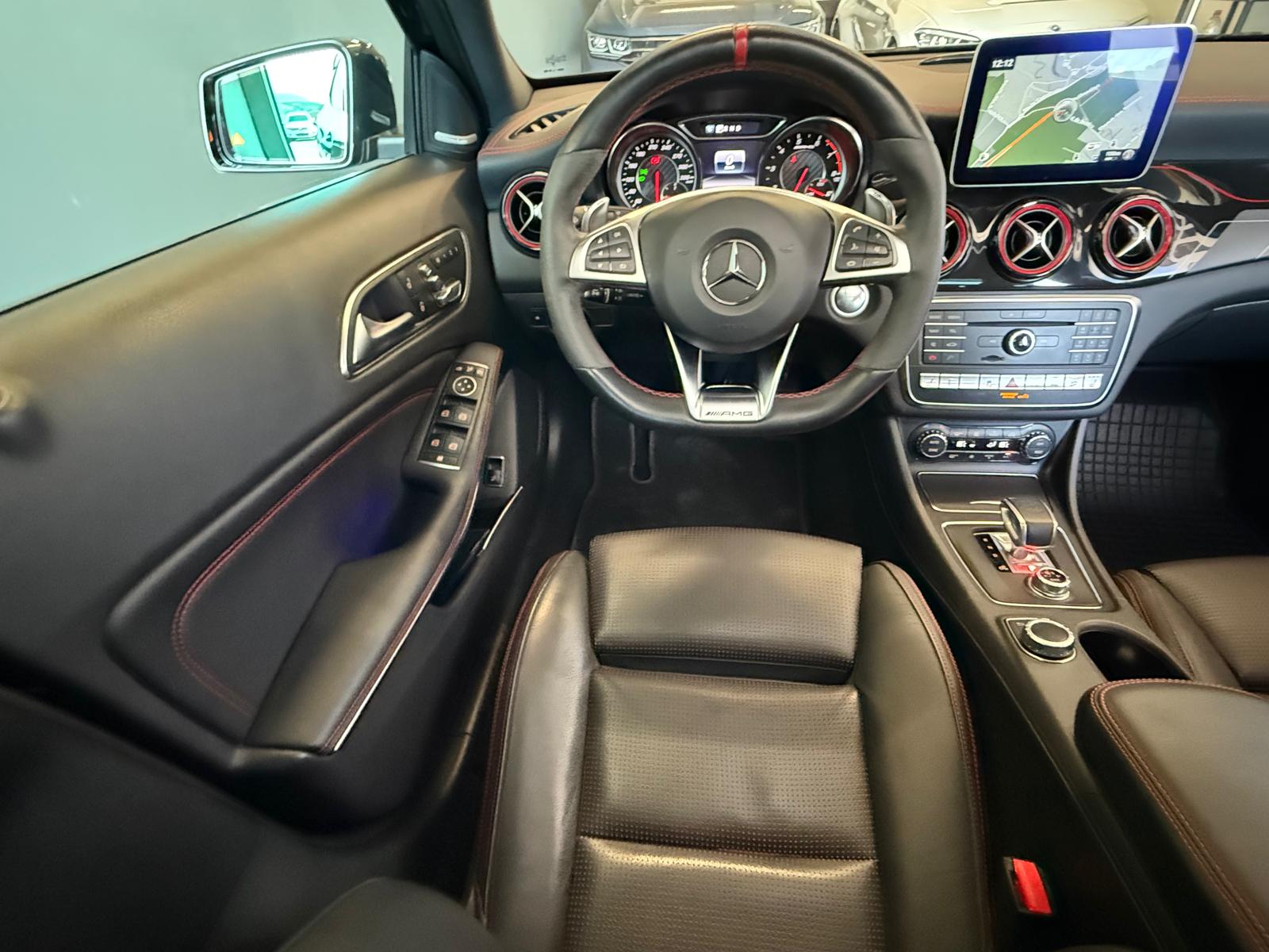 MERCEDES-BENZ GLA 45 AMG 4Matic 7G-DCT-image-15