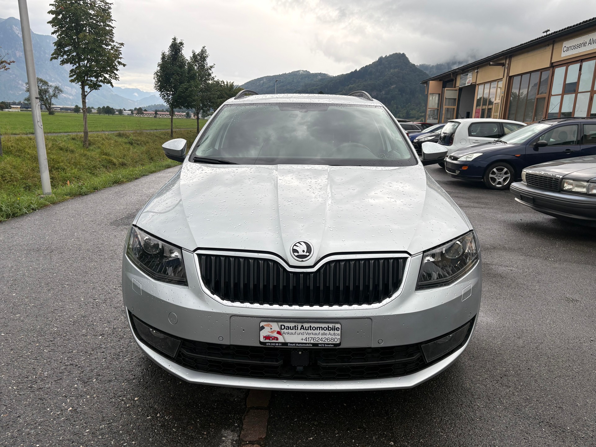 SKODA Octavia Combi 2.0 TDI Ambition 4x4 DSG-image-1