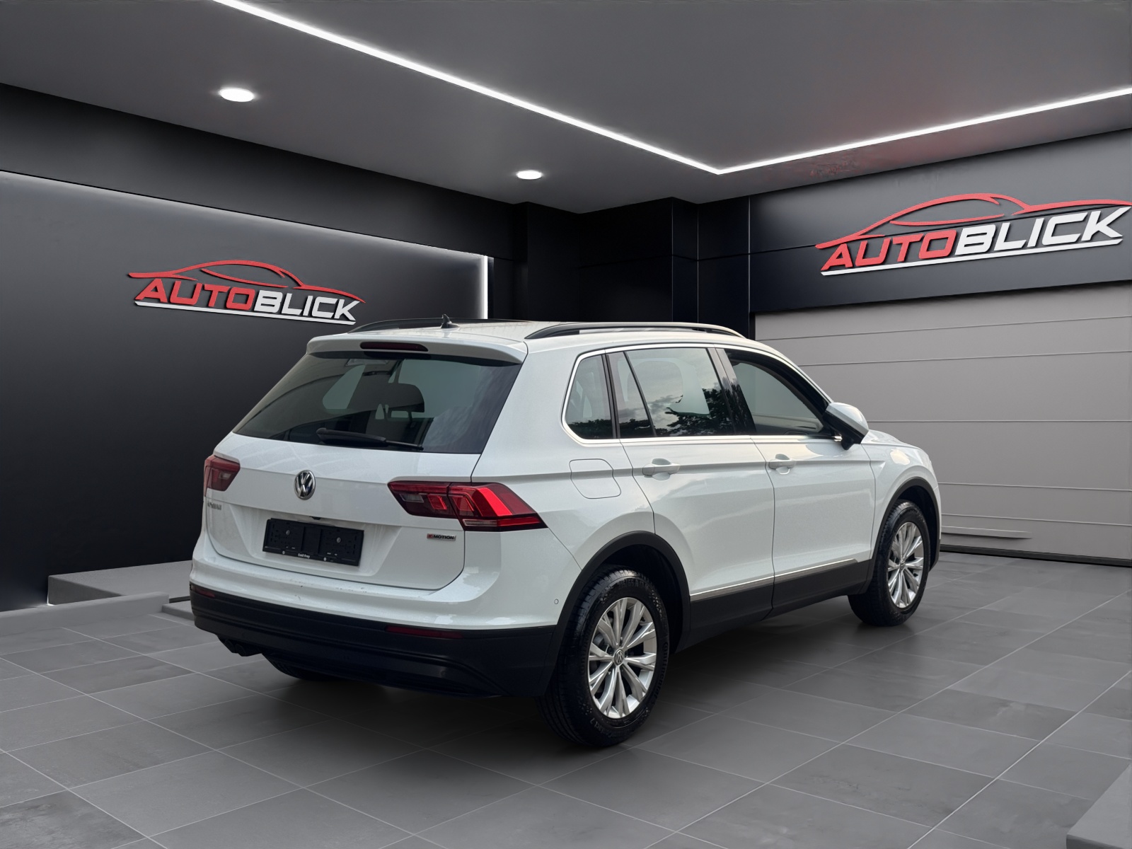 VW Tiguan 2.0 TDI SCR Offroad 4Motion DSG * Frisch ab Service & ab MFK-image-3