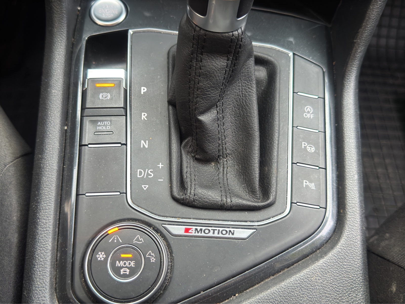 VW Tiguan 2.0 TDI SCR Offroad 4Motion DSG * Frisch ab Service & ab MFK-image-15