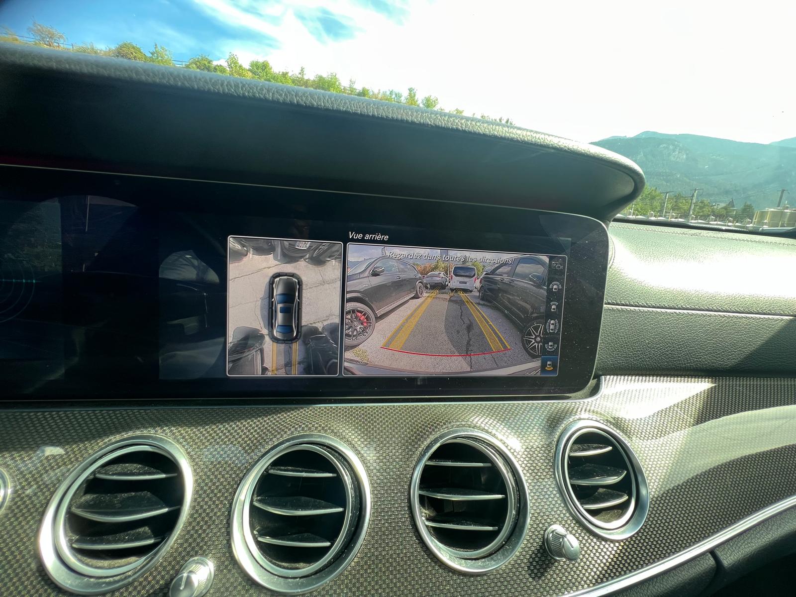 MERCEDES-BENZ E 400 AMG Line 4Matic 9G-Tronic-image-9