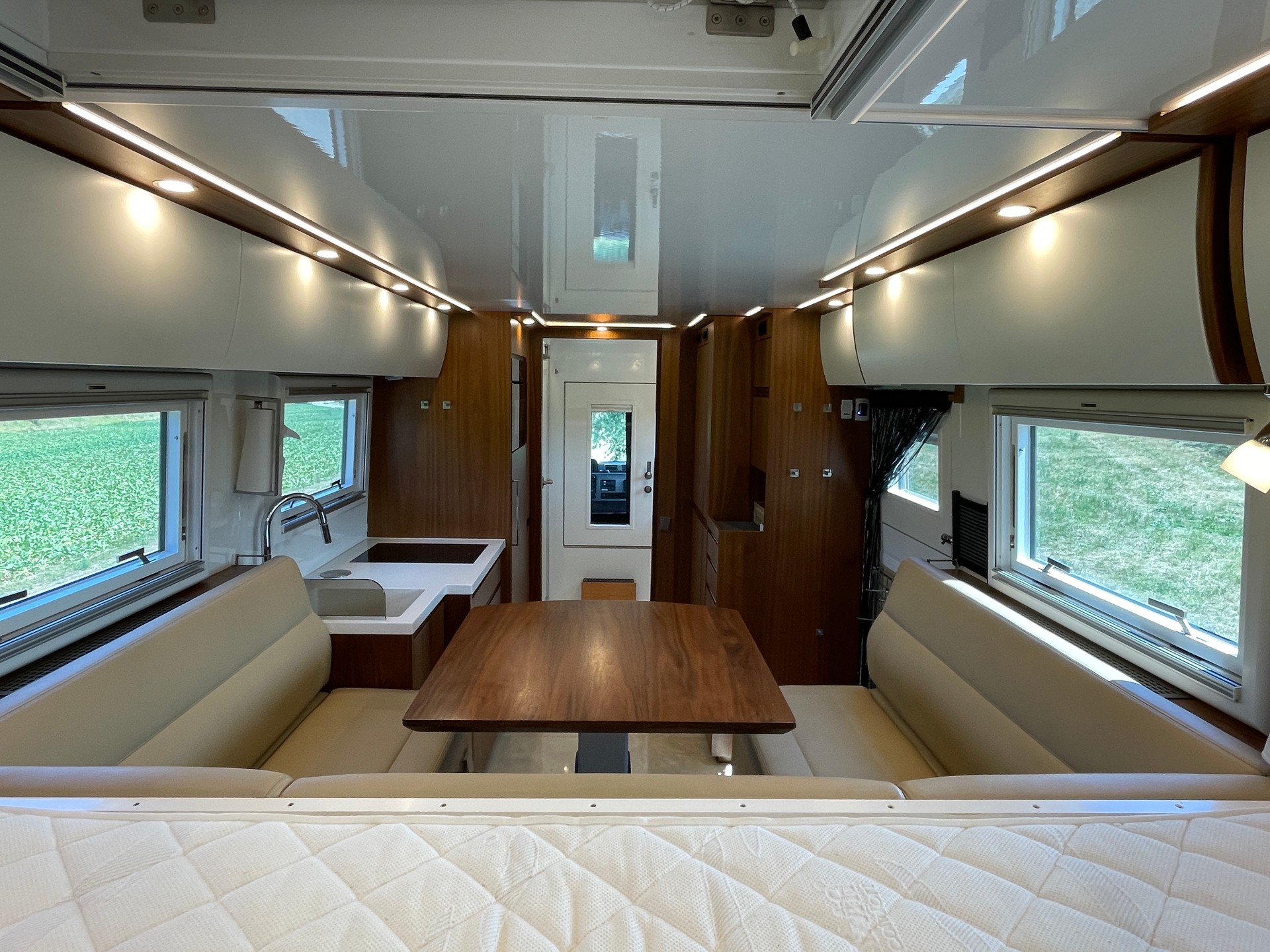 MAN TGS 18.420 4x4 Discover Mobil 60 FBX-image-24