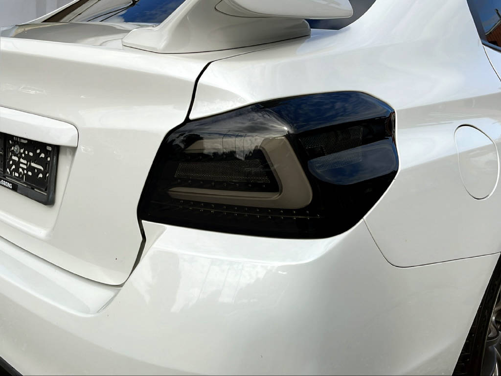 SUBARU WRX STI 2.5 T Sport white@black special-image-24