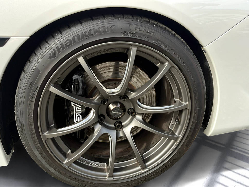 SUBARU WRX STI 2.5 T Sport white@black special-image-17
