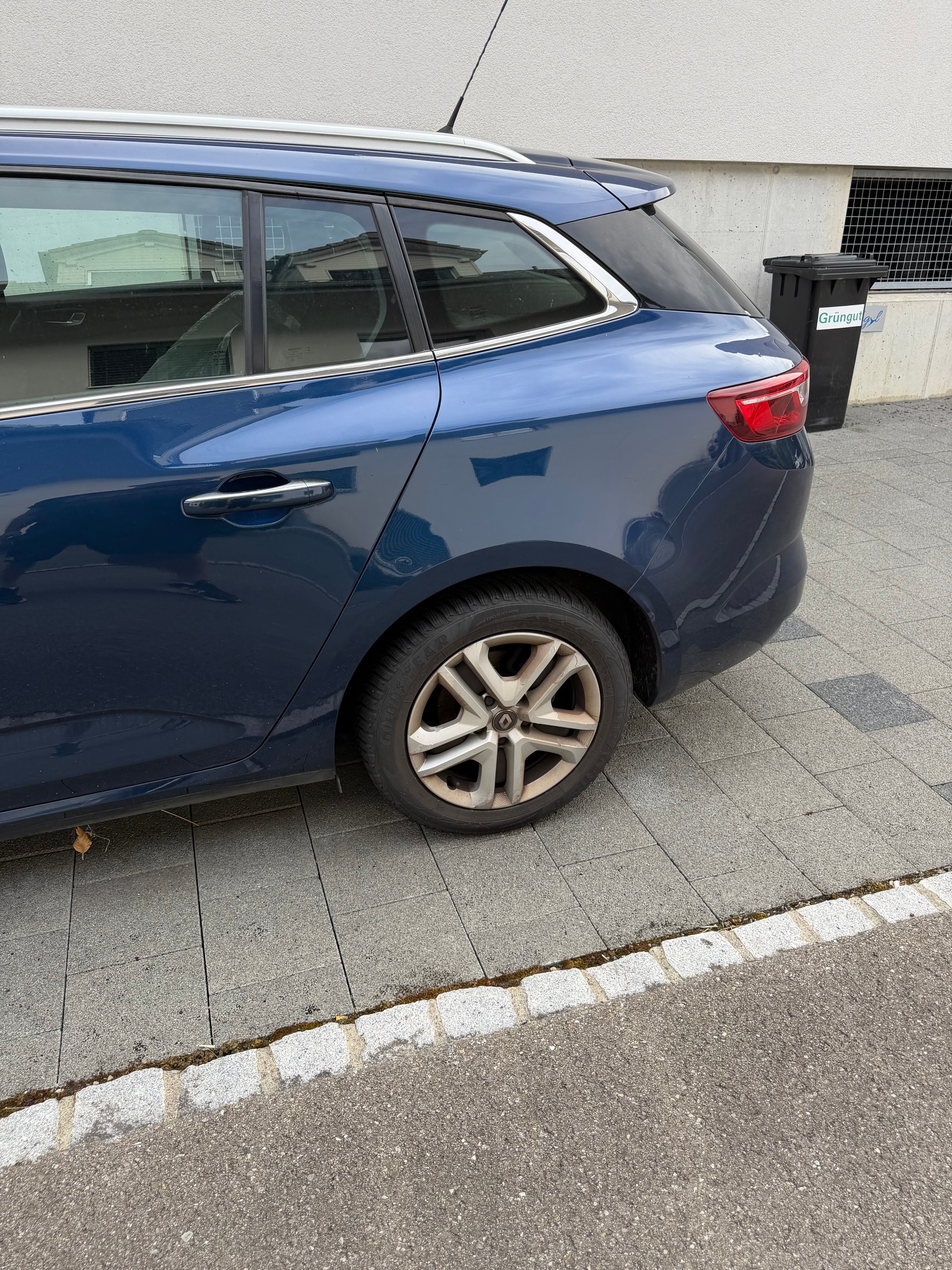 RENAULT Mégane Grandtour 1.5 dCi Business-image-8