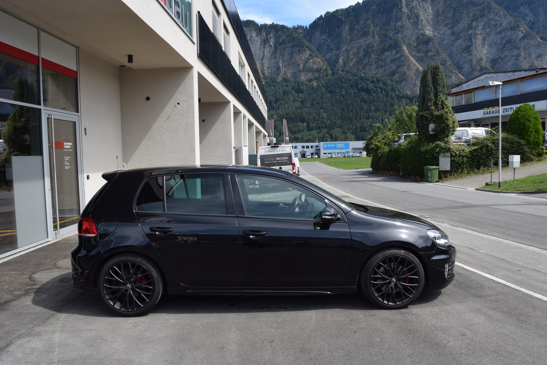 VW Golf 2.0 TSI GTI Edition-image-8