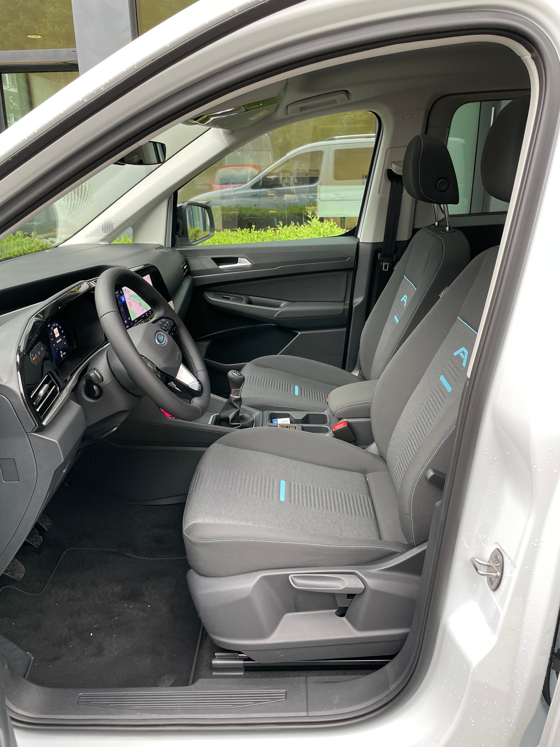 FORD Grand Tourneo Connect 2.0 EcoBlue AWD Active 7-Sitzer-image-10