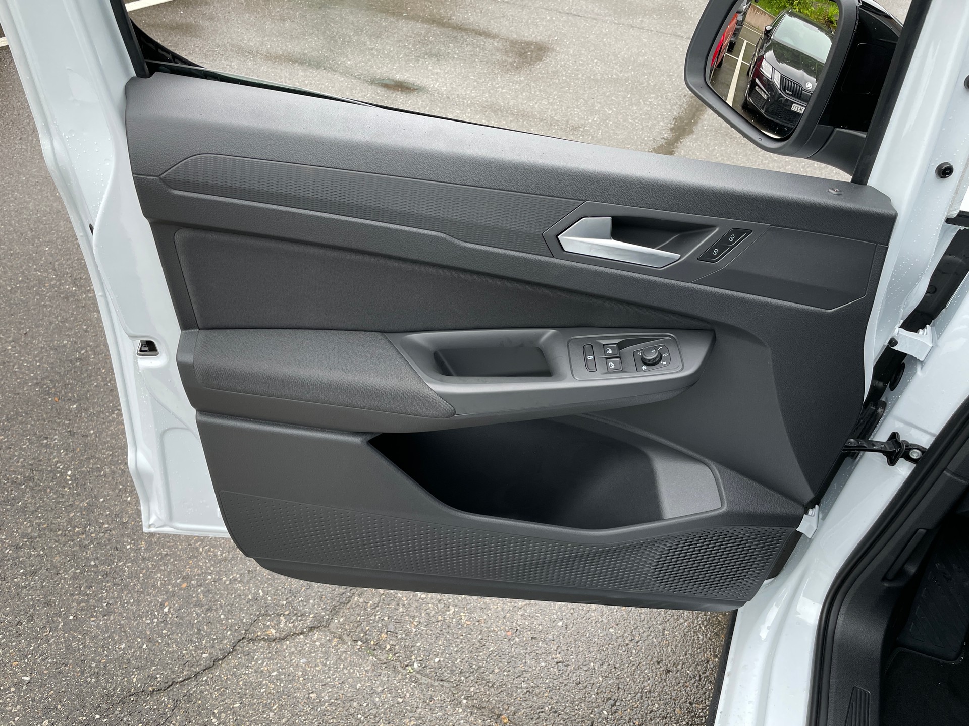 FORD Grand Tourneo Connect 2.0 EcoBlue AWD Active 7-Sitzer-image-9
