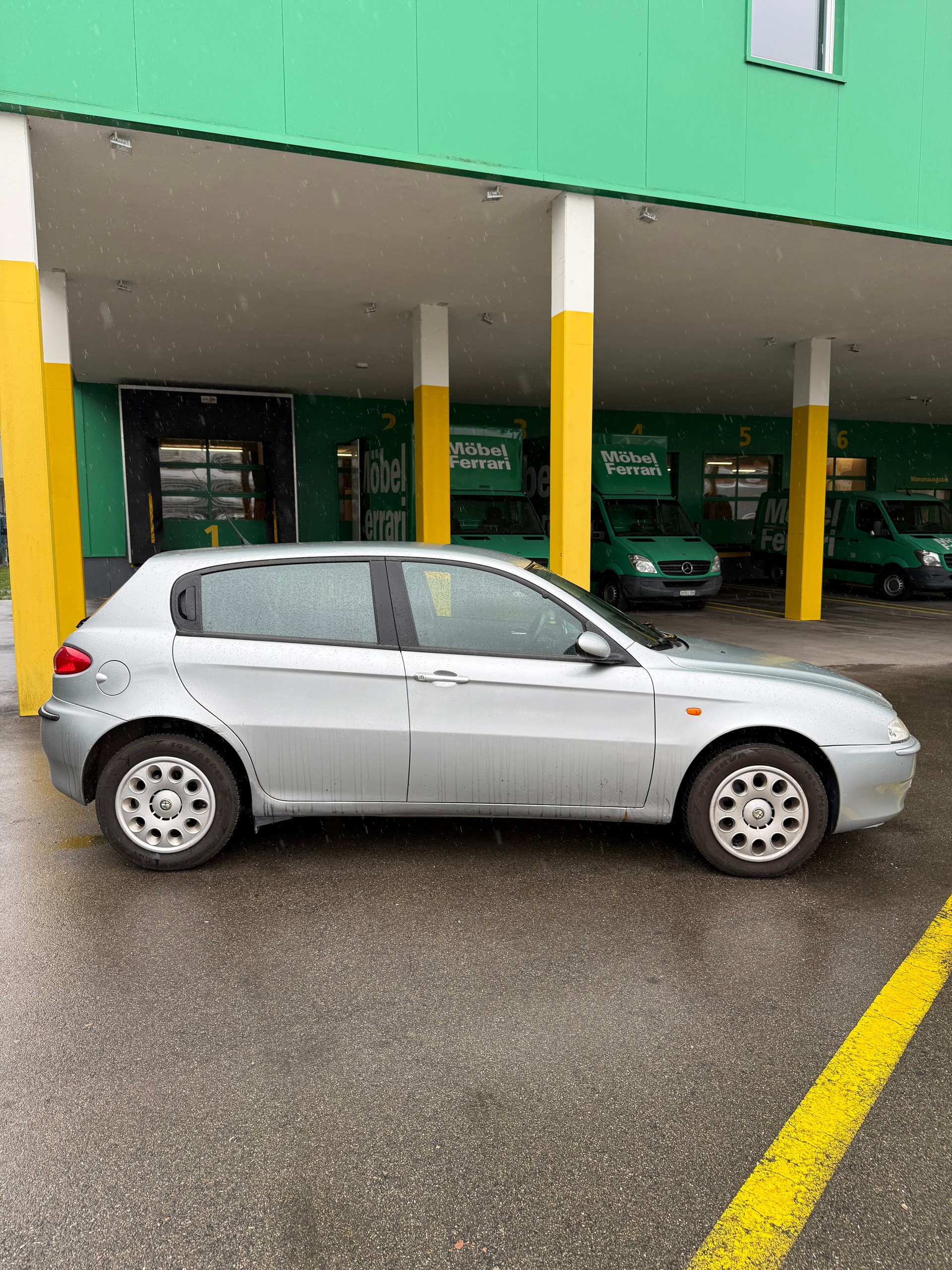ALFA ROMEO 147 1.6 TS 16V Distinctive-image-7
