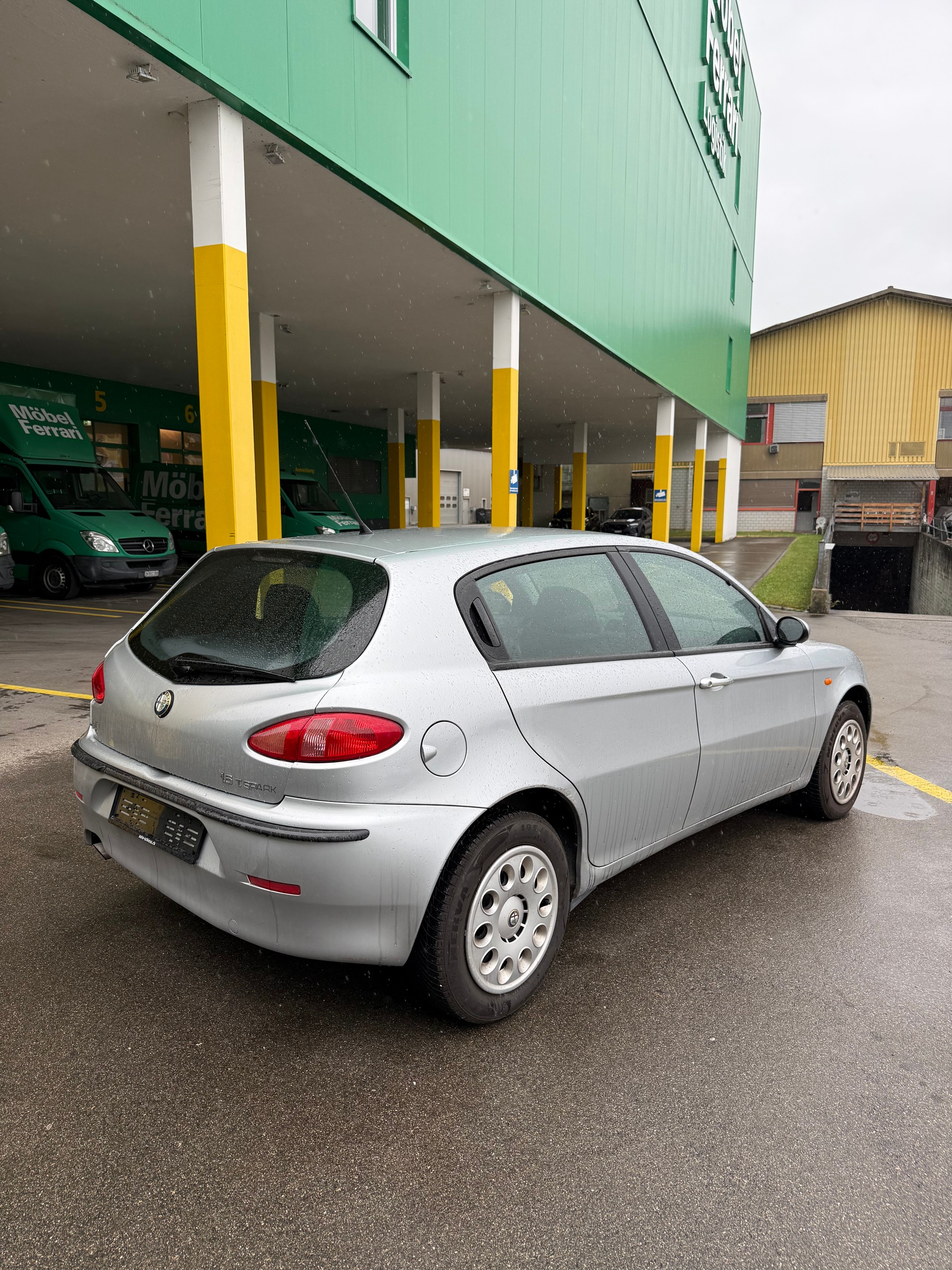 ALFA ROMEO 147 1.6 TS 16V Distinctive-image-6