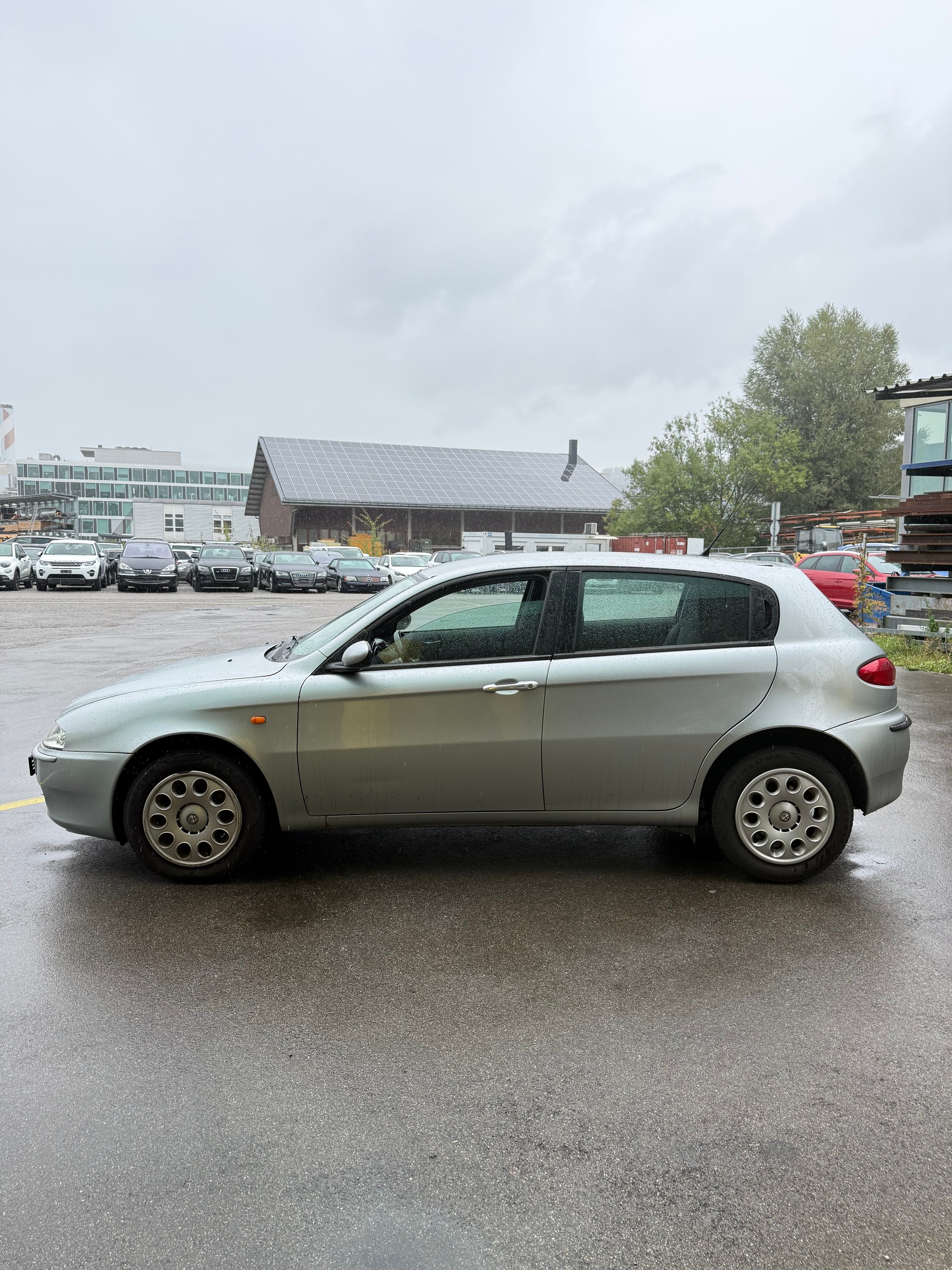 ALFA ROMEO 147 1.6 TS 16V Distinctive-image-3