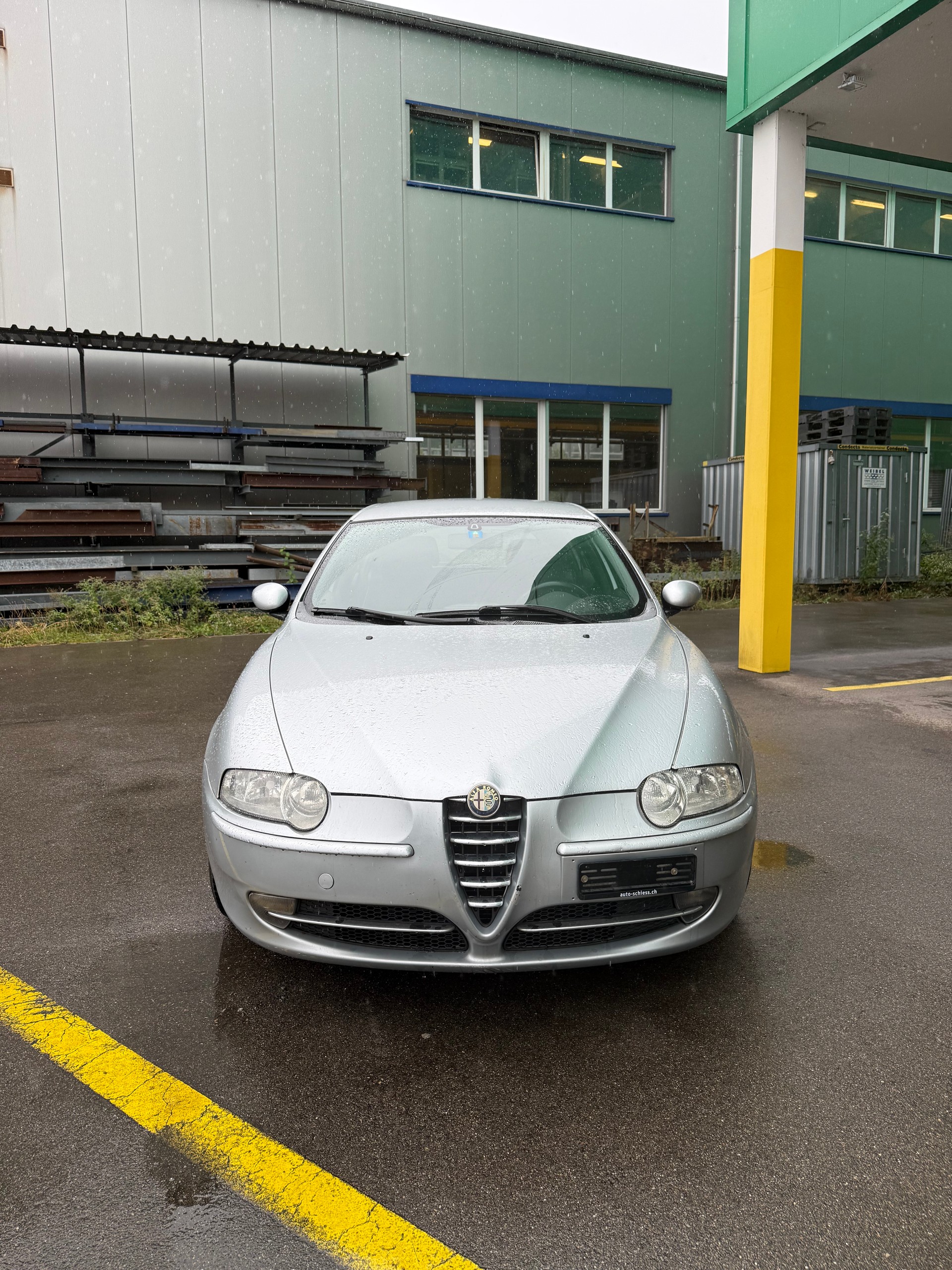 ALFA ROMEO 147 1.6 TS 16V Distinctive-image-1