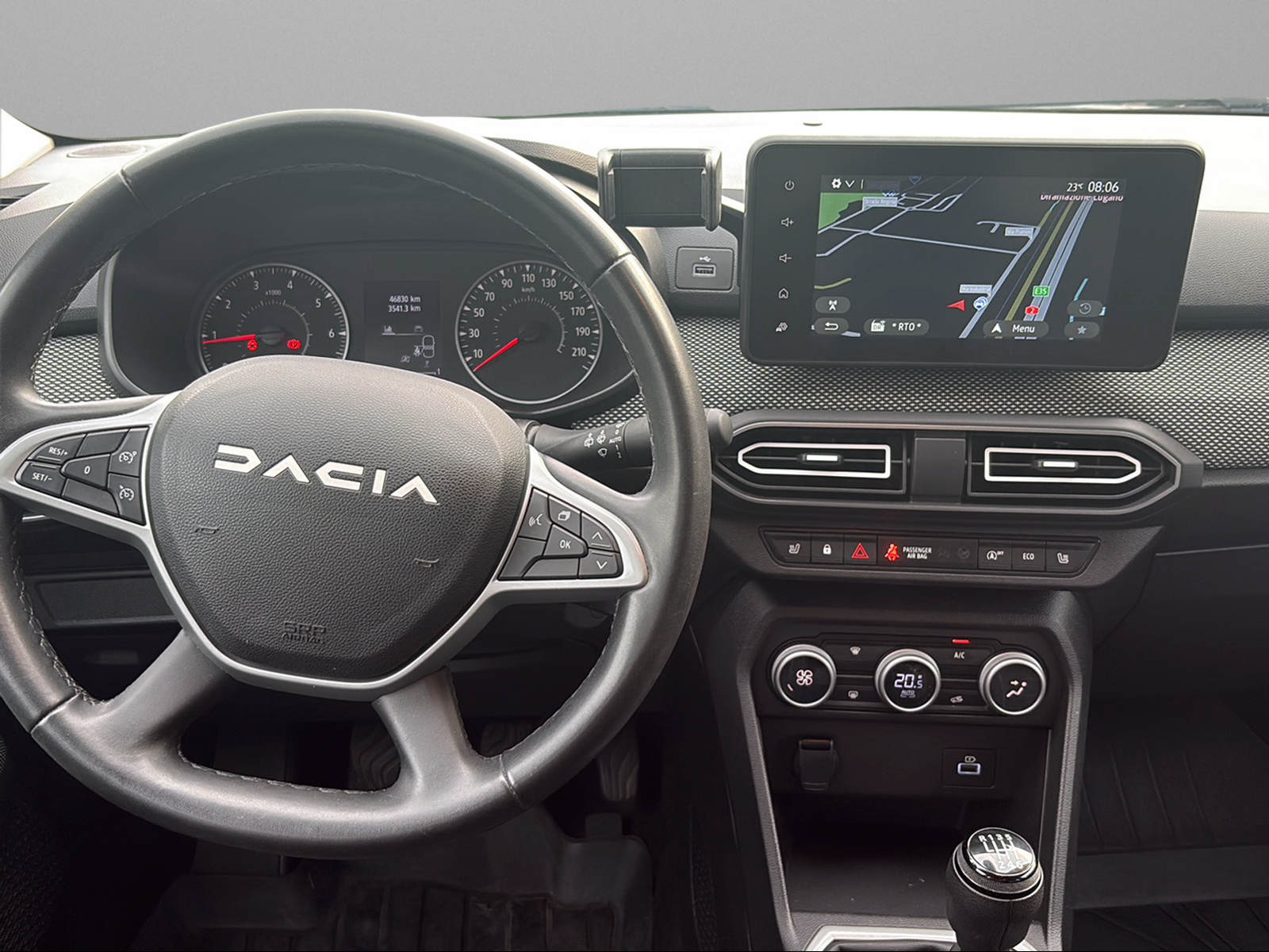 DACIA Jogger TCe 110 Extreme-image-11