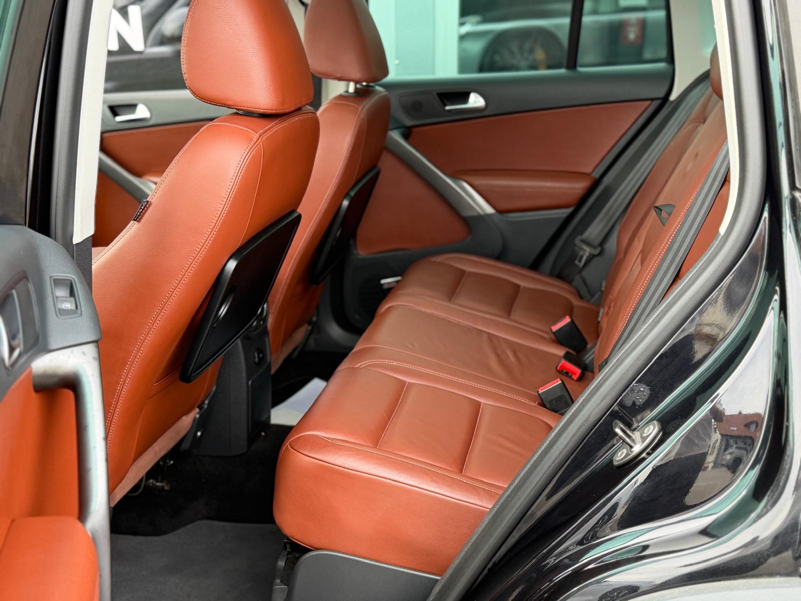VW Tiguan 2.0 TSI Sport&Style Tiptronic-image-8