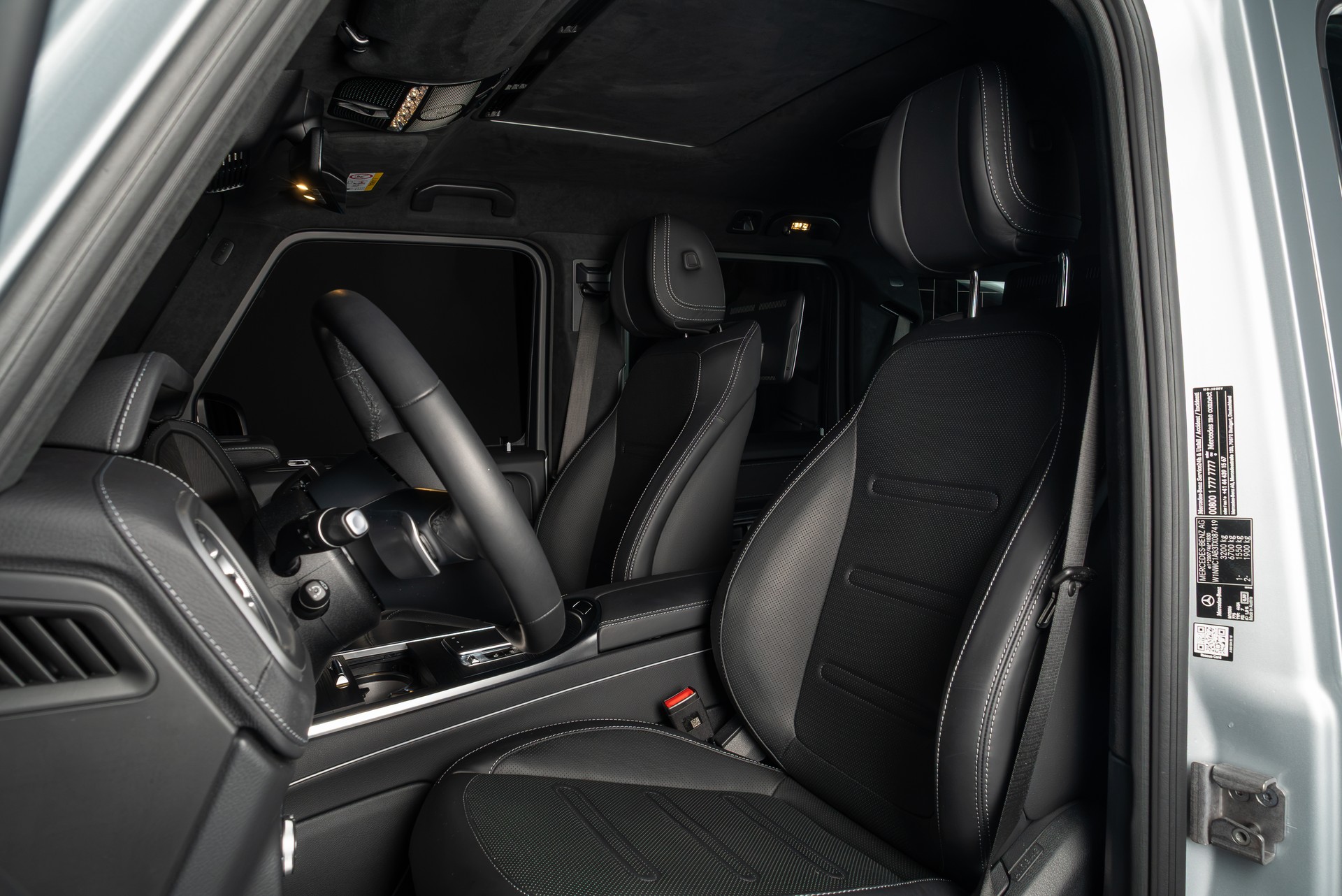 MERCEDES-BENZ G 450d 9G-Tronic-image-11