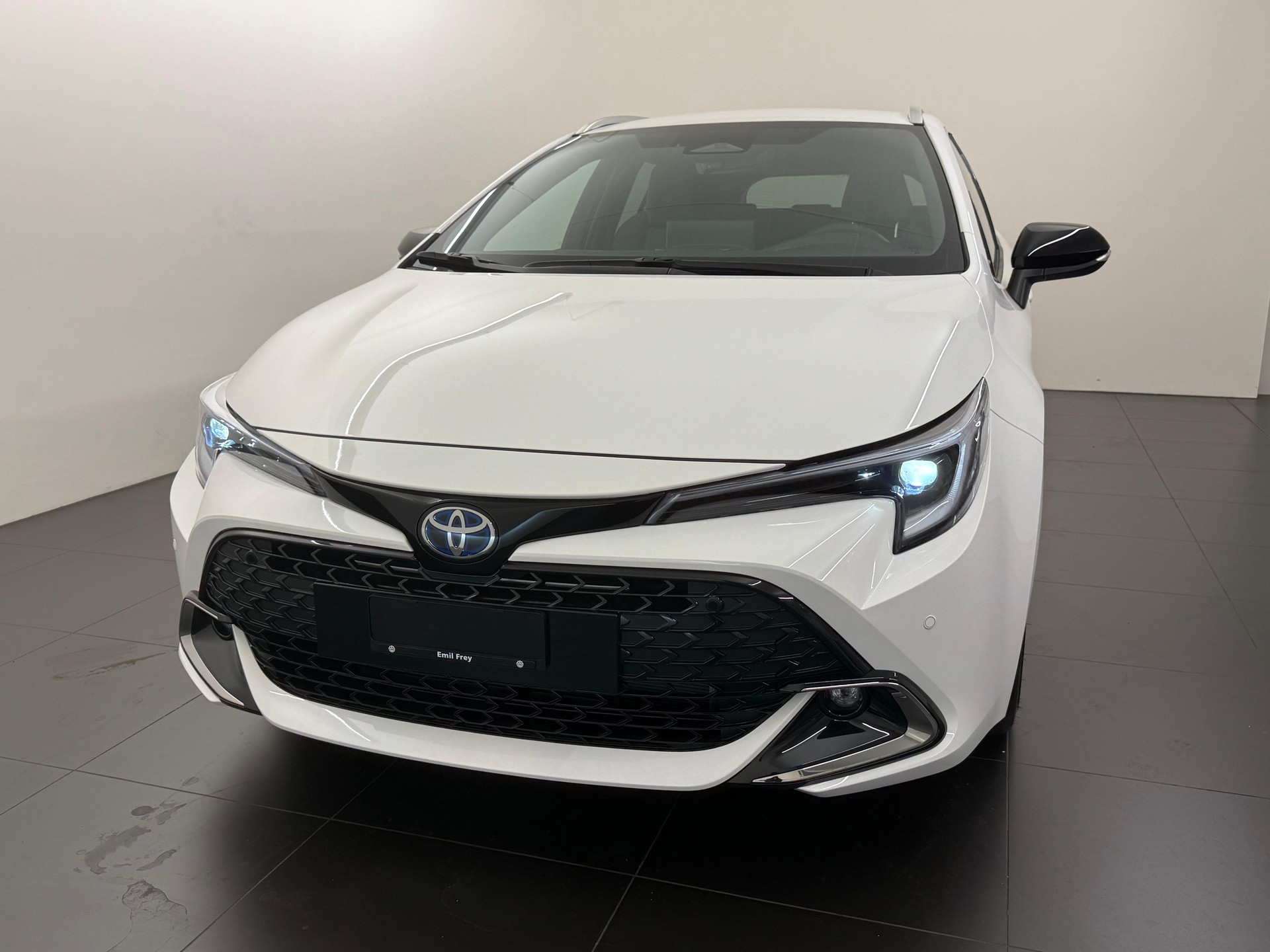 TOYOTA Corolla Touring Sports 2.0 HSD Trend-image-0