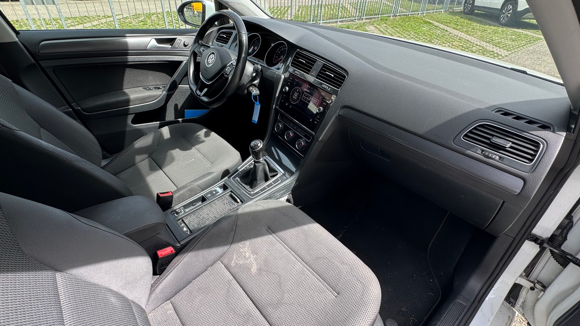 VW Golf 1.6 TDI Comfortline-image-8
