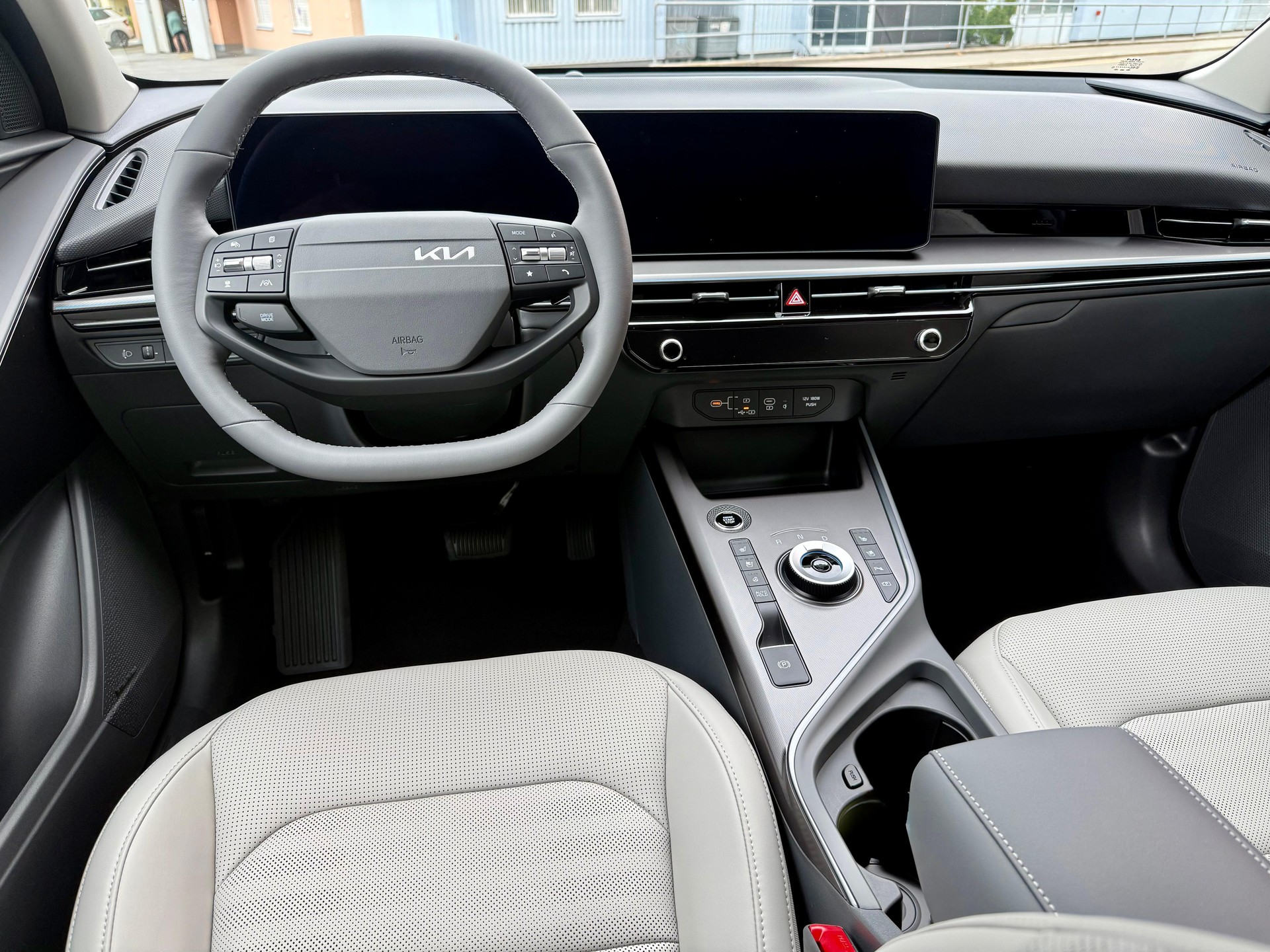KIA Niro 1.6 GDi Hybrid Style-image-2