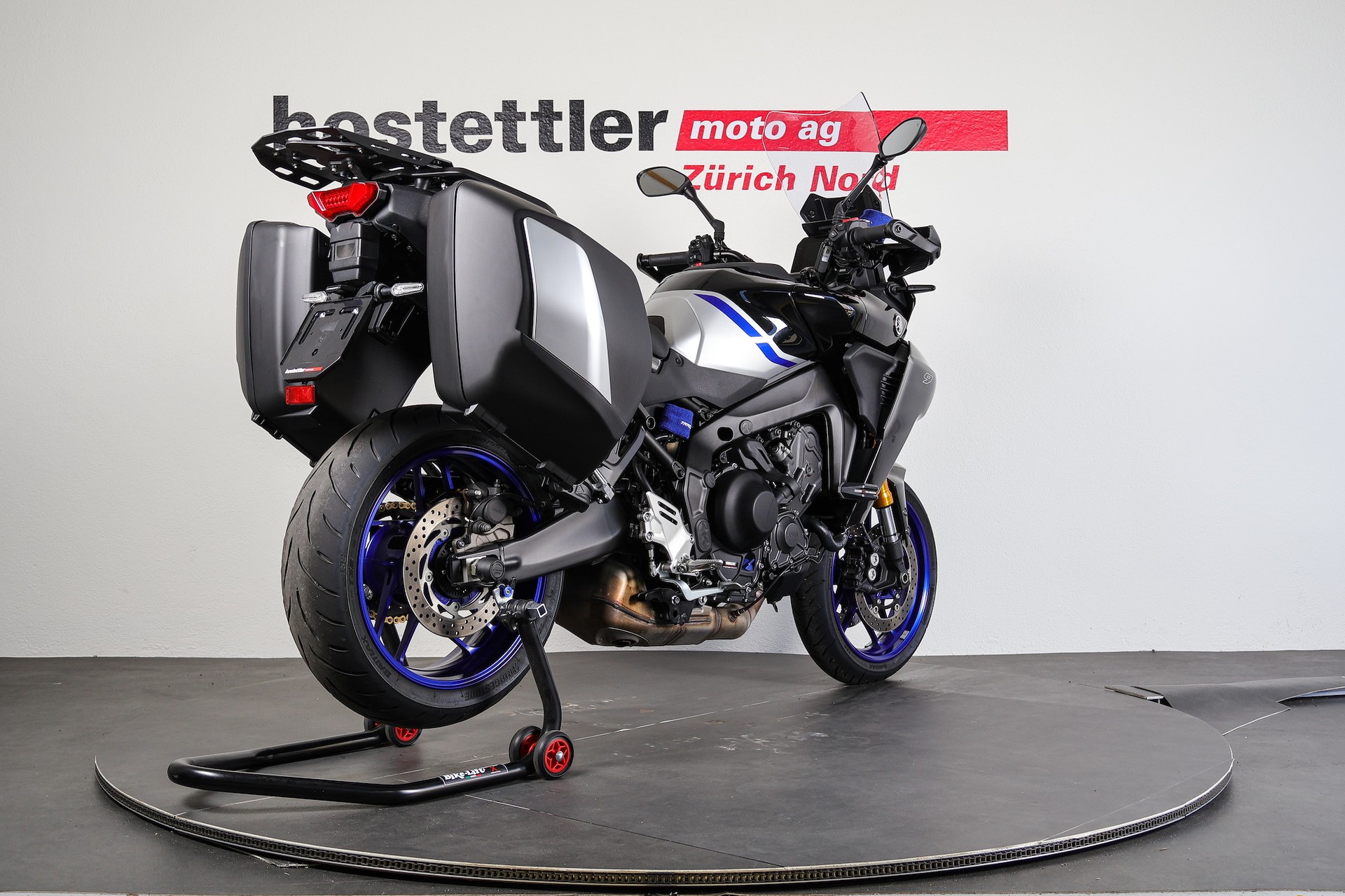 YAMAHA Tracer 9 GT+-showroom-element-2
