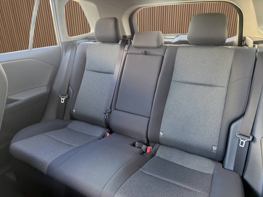 TOYOTA RAV-4 2.5 HEV Trend 4WD-image-17