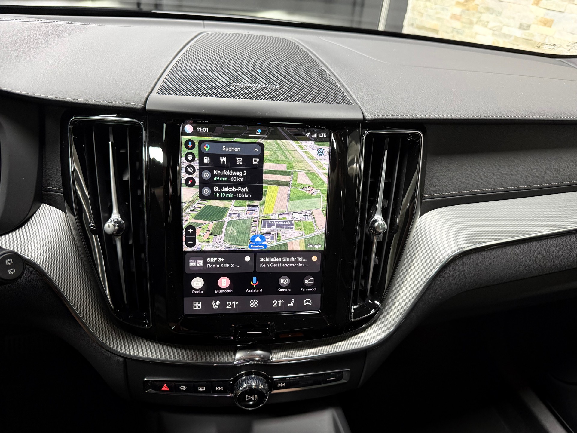 VOLVO XC60 B5 Benzin Mild Hybrid AWD Ultra Dark Geartronic-image-22