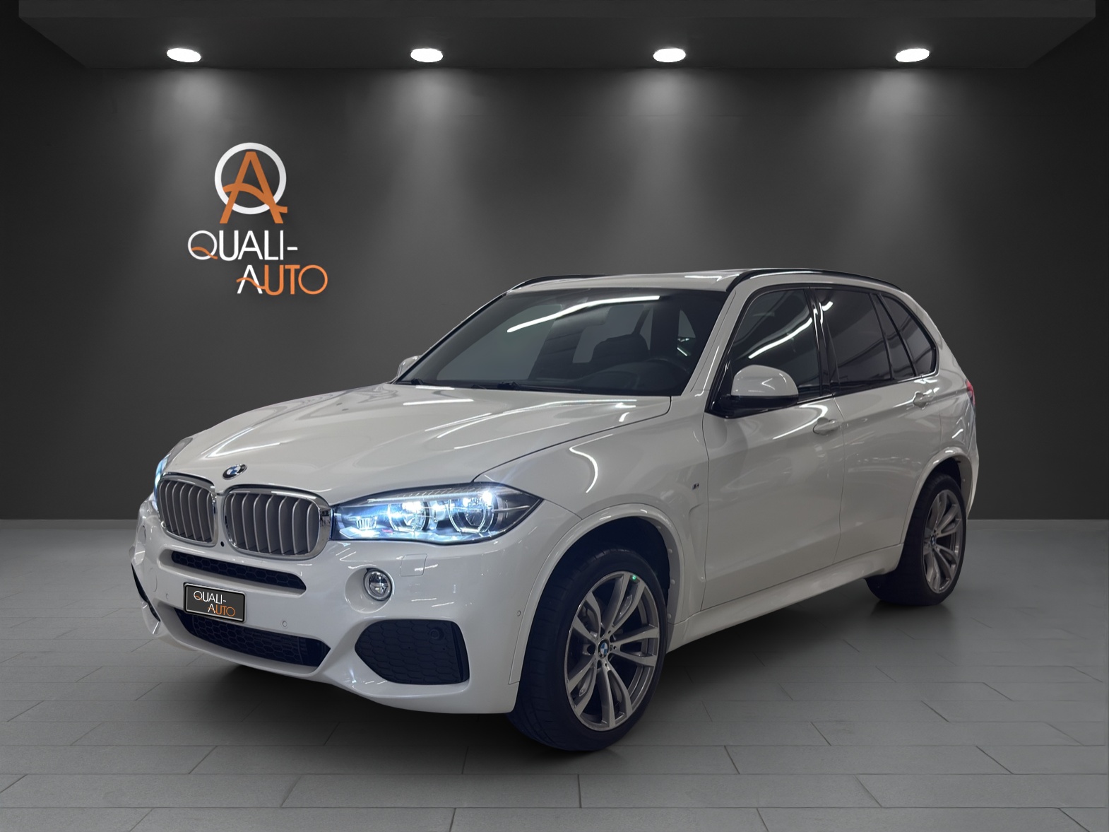 BMW X5 xDrive 40d Steptronic-image-2