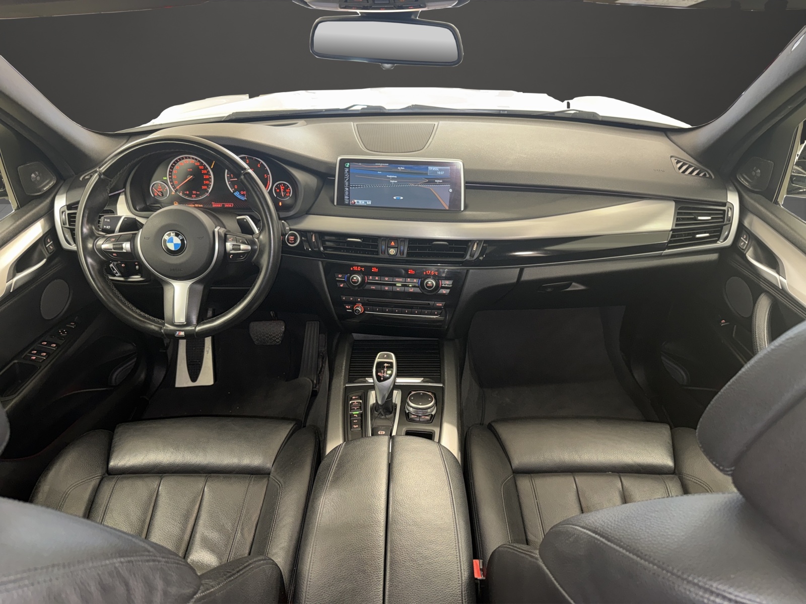 BMW X5 xDrive 40d Steptronic-image-8