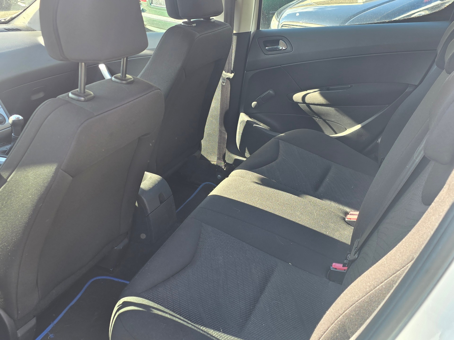 PEUGEOT 308 1.4 16V VTI Trendy-image-6