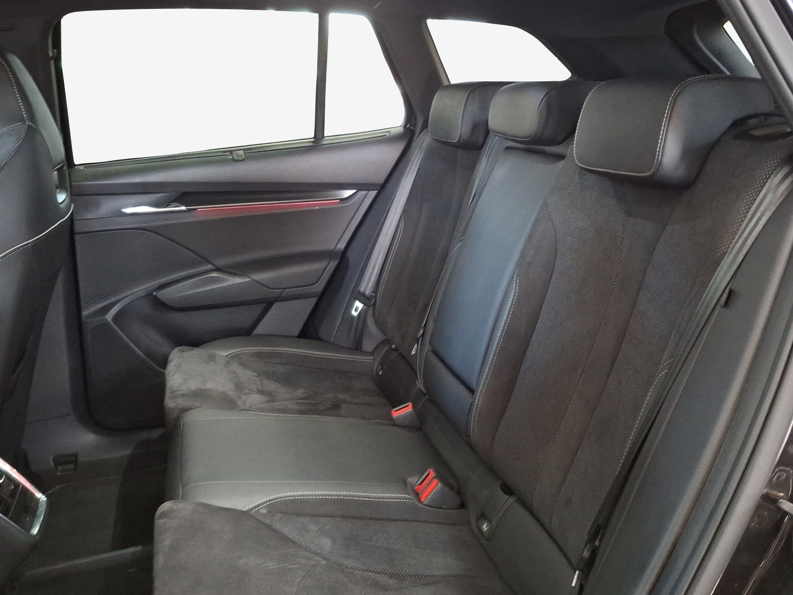 SKODA Enyaq iV 80 SportLine Ultra-image-11