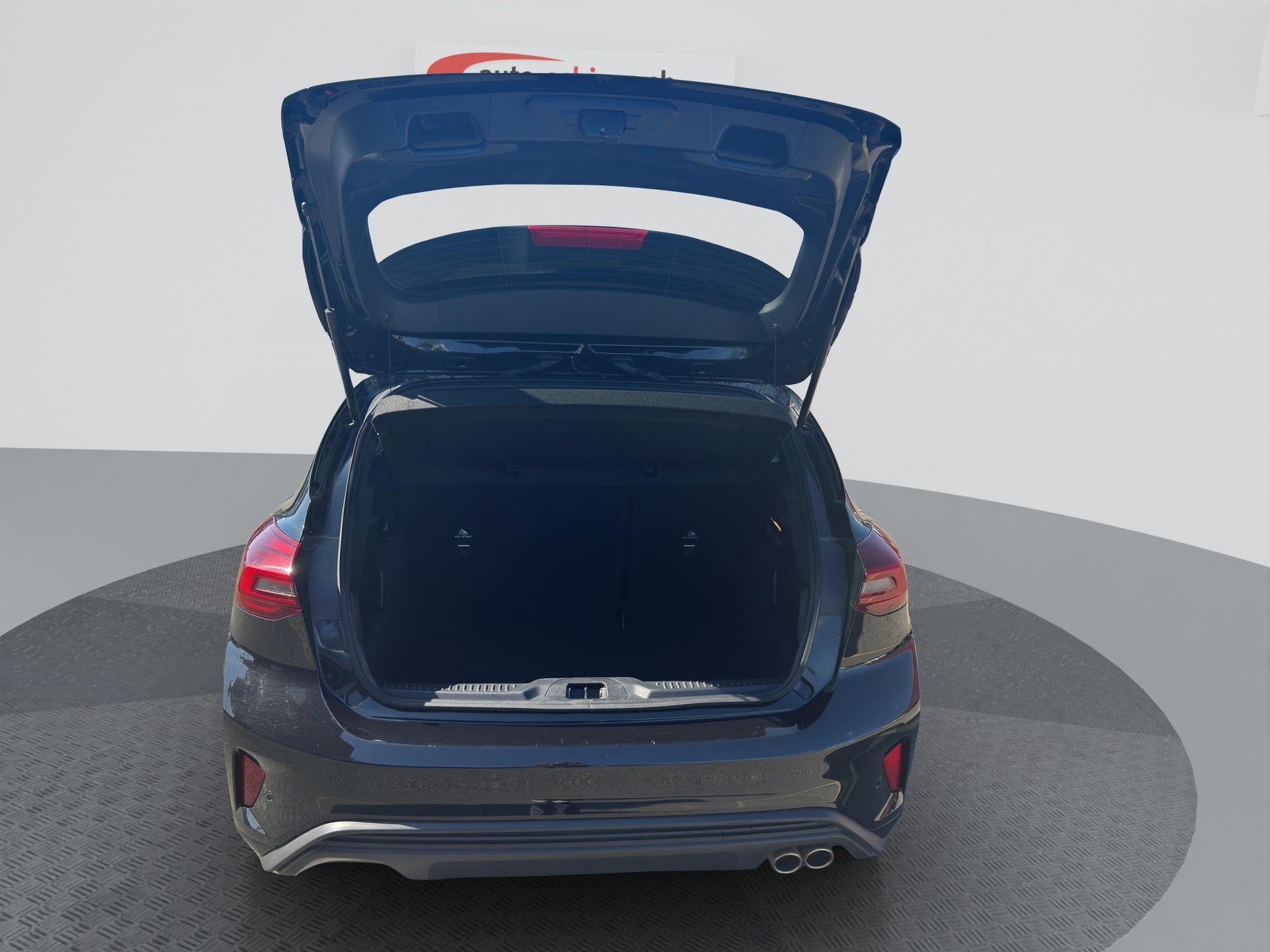 FORD Focus 1.0 MHEV ST-Line Automat-image-14