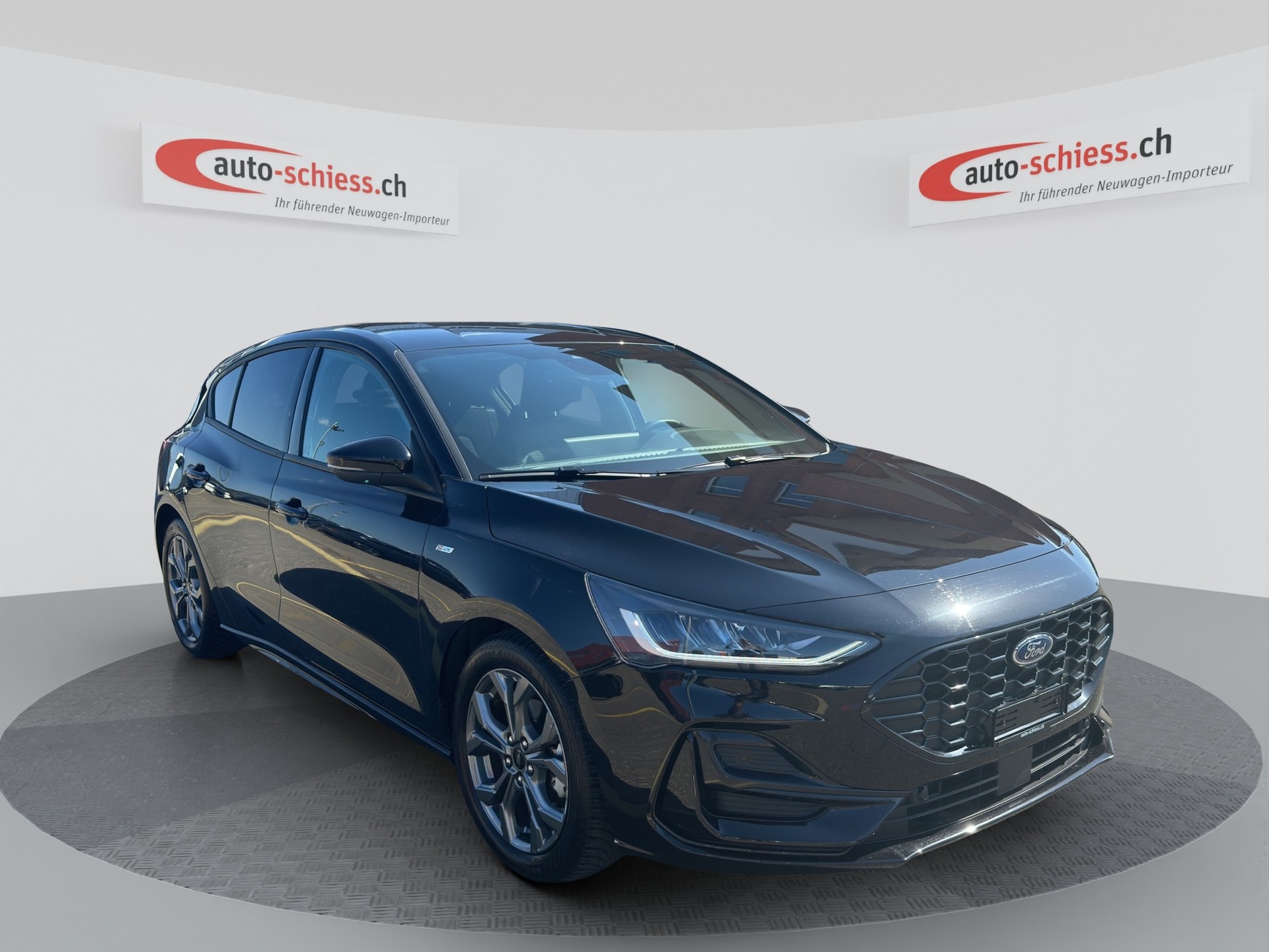 FORD Focus 1.0 MHEV ST-Line Automat-image-0