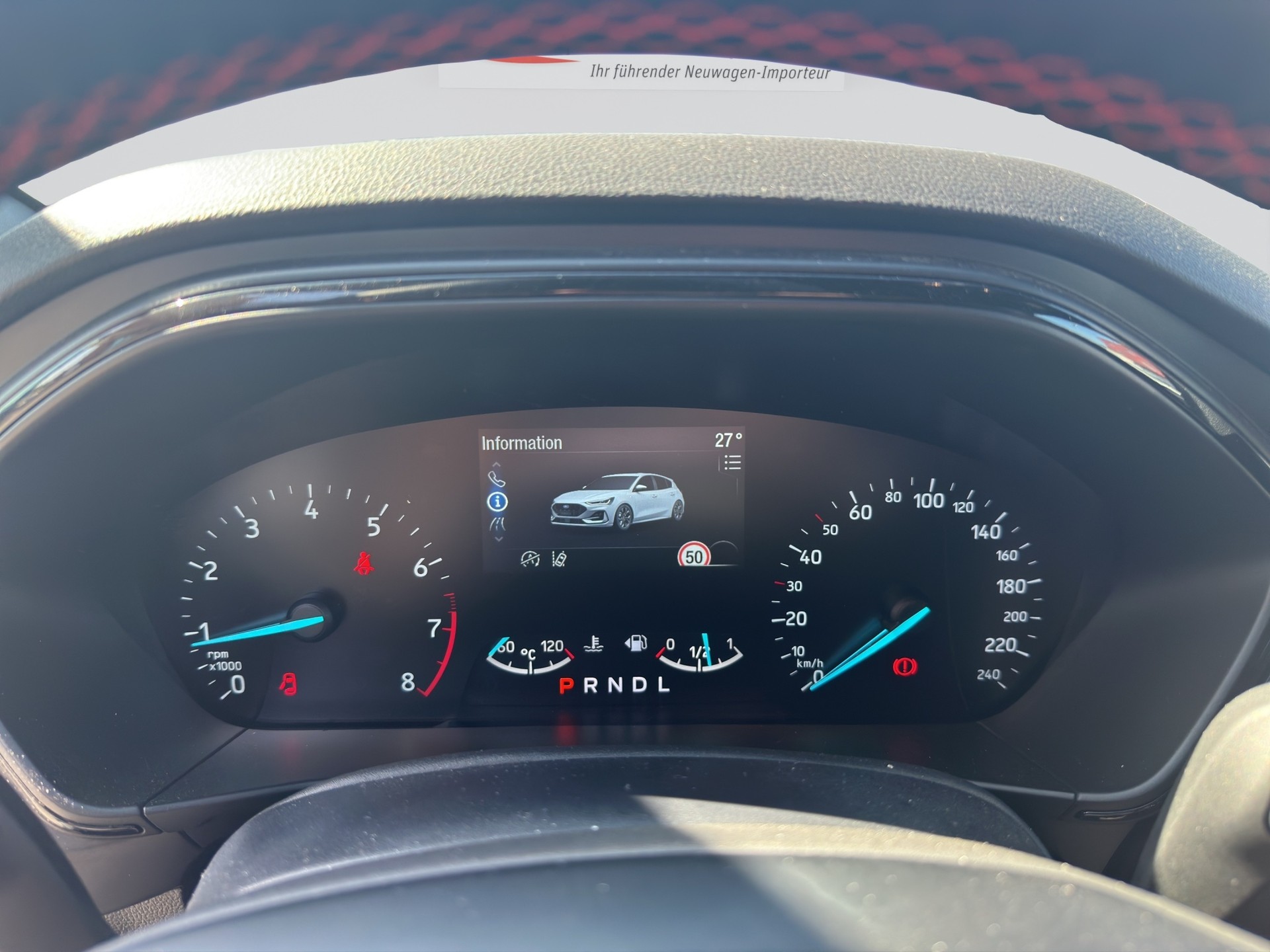 FORD Focus 1.0 MHEV ST-Line Automat-image-10