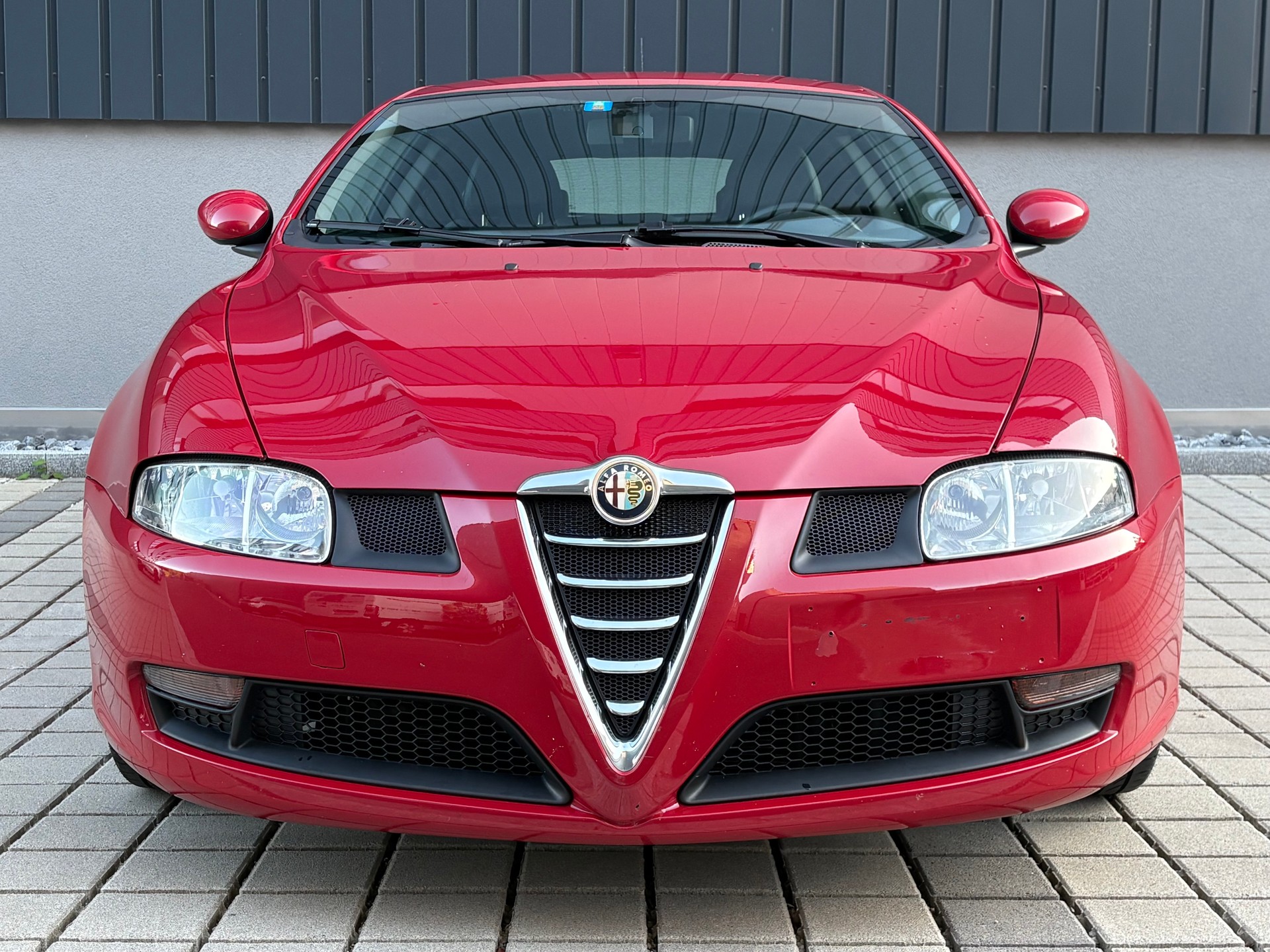 ALFA ROMEO GT 2.0 JTS Distinctive Frisch ab MFK-image-1