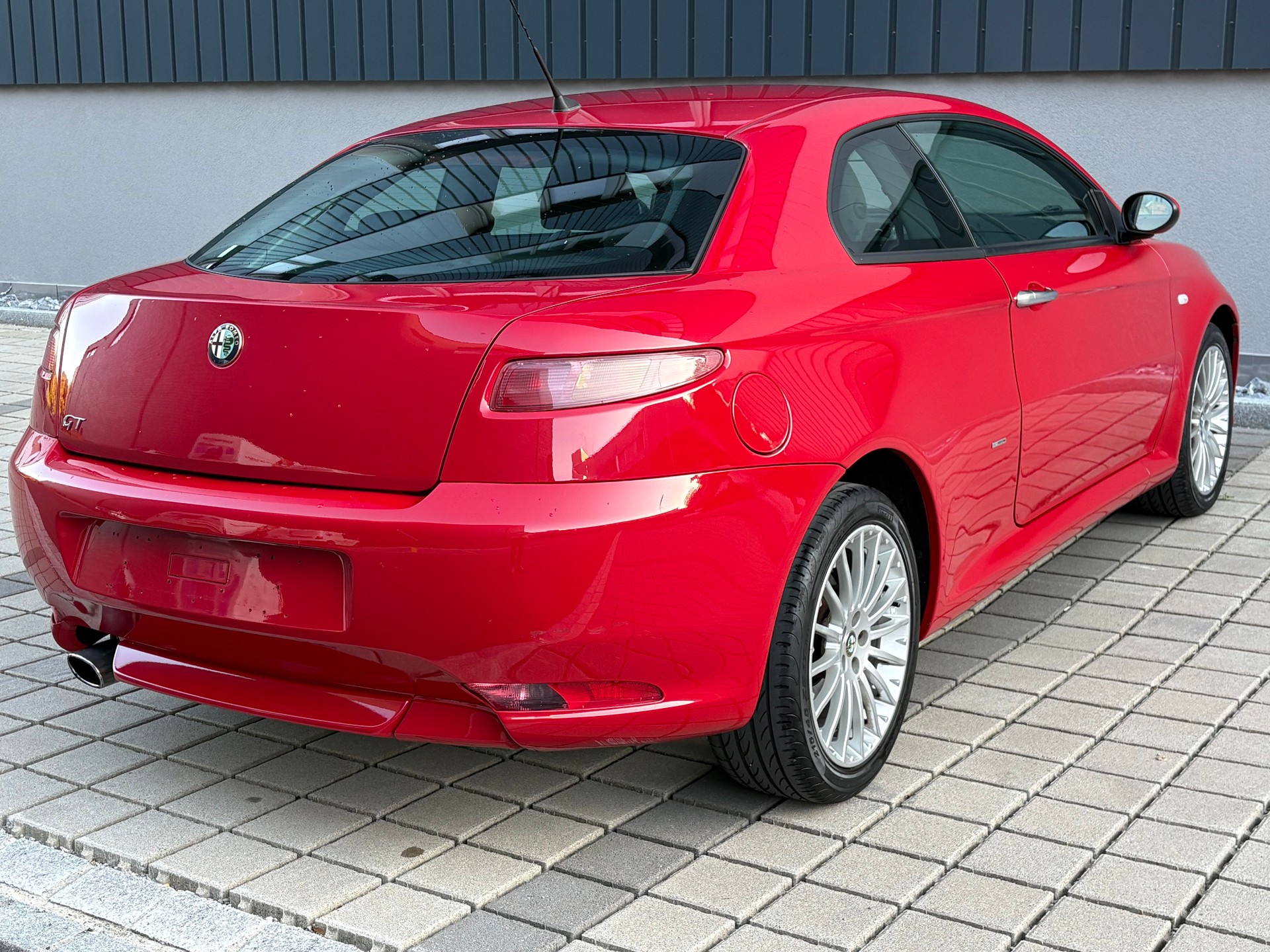 ALFA ROMEO GT 2.0 JTS Distinctive Frisch ab MFK-image-7