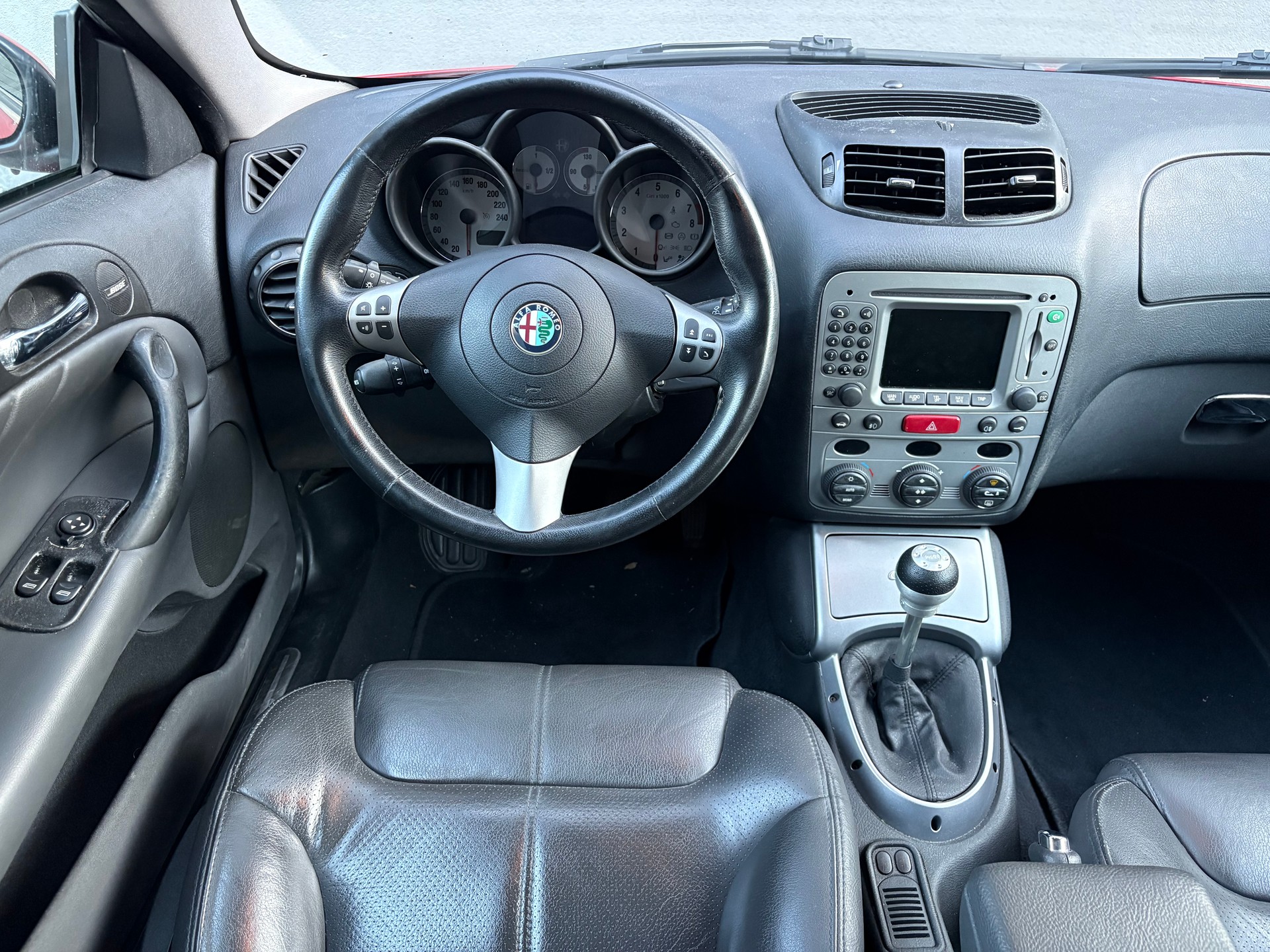 ALFA ROMEO GT 2.0 JTS Distinctive Frisch ab MFK-image-9
