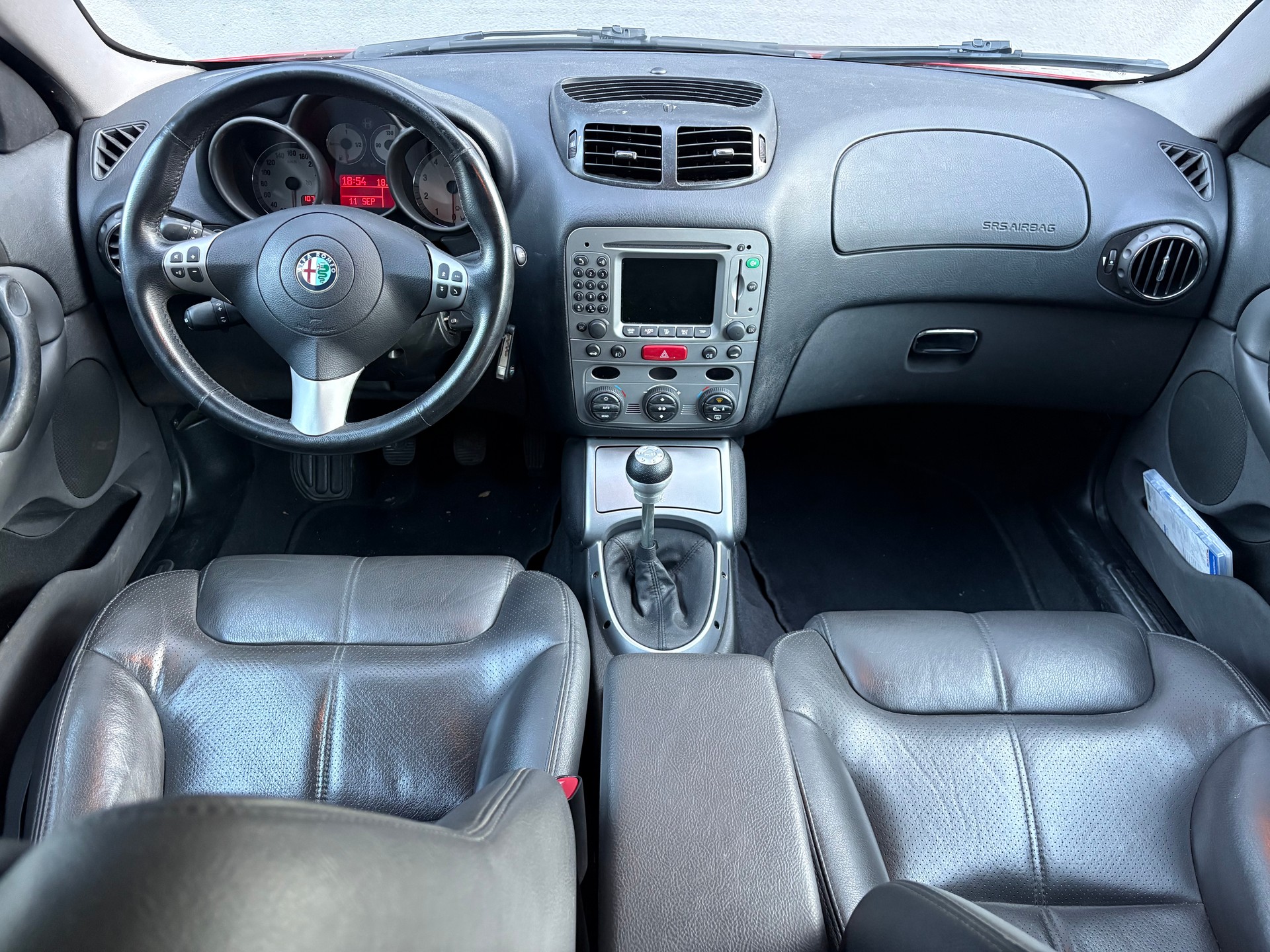 ALFA ROMEO GT 2.0 JTS Distinctive Frisch ab MFK-image-10