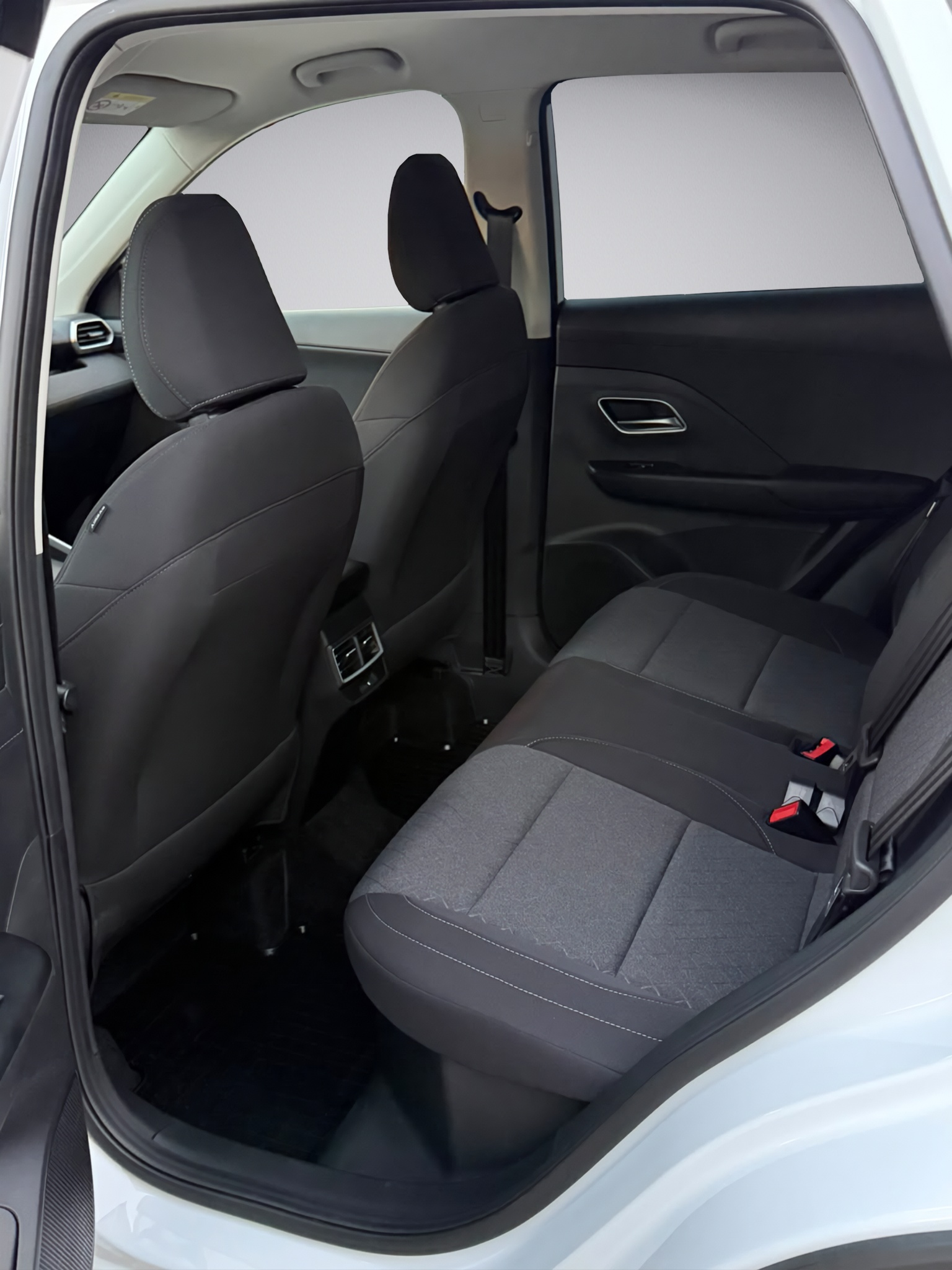 MG ZS 1.5 HEV Comfort-image-10