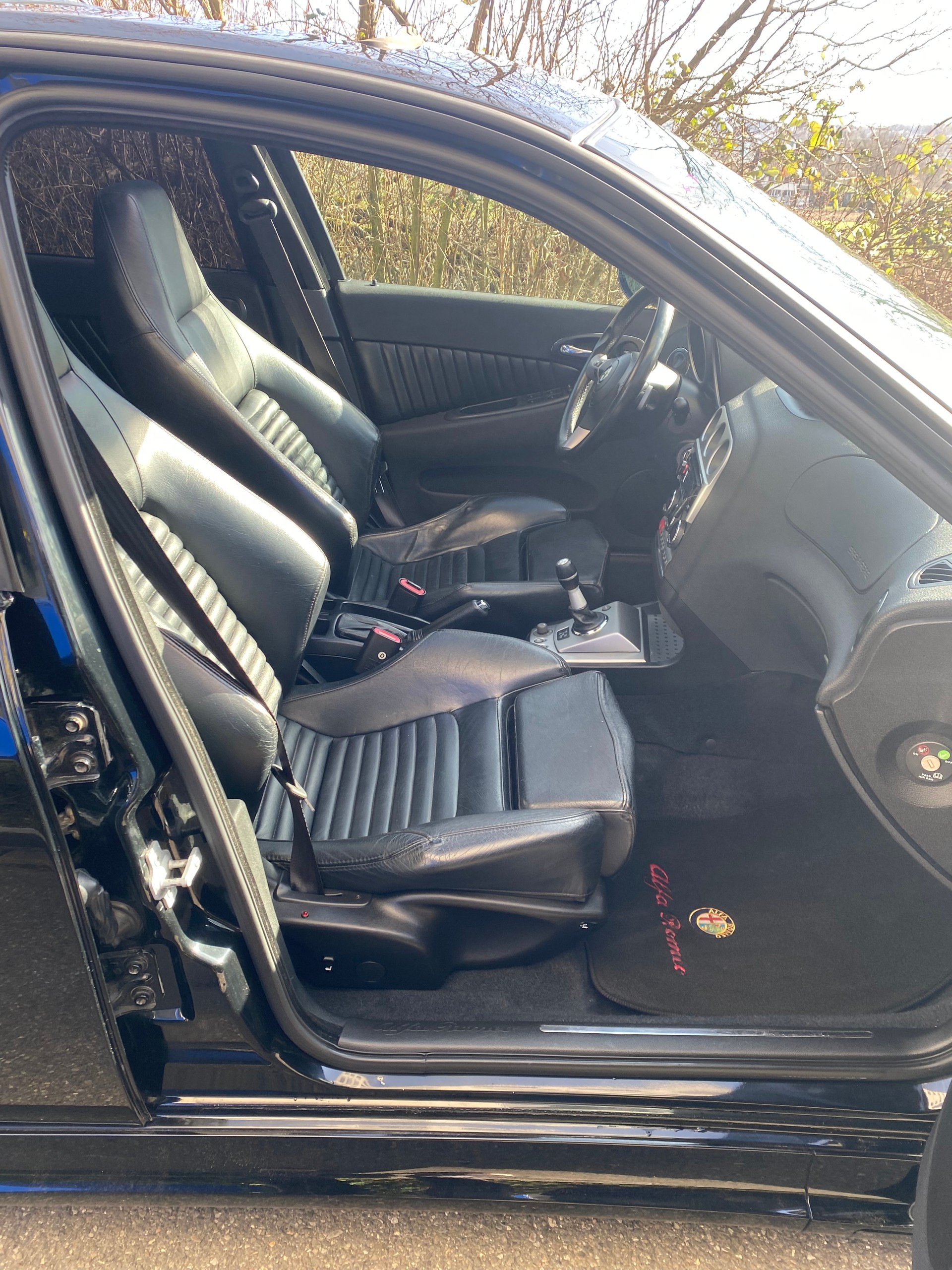 ALFA ROMEO 156 Sportwagon 3.2 V6 GTA SLSPD-image-10