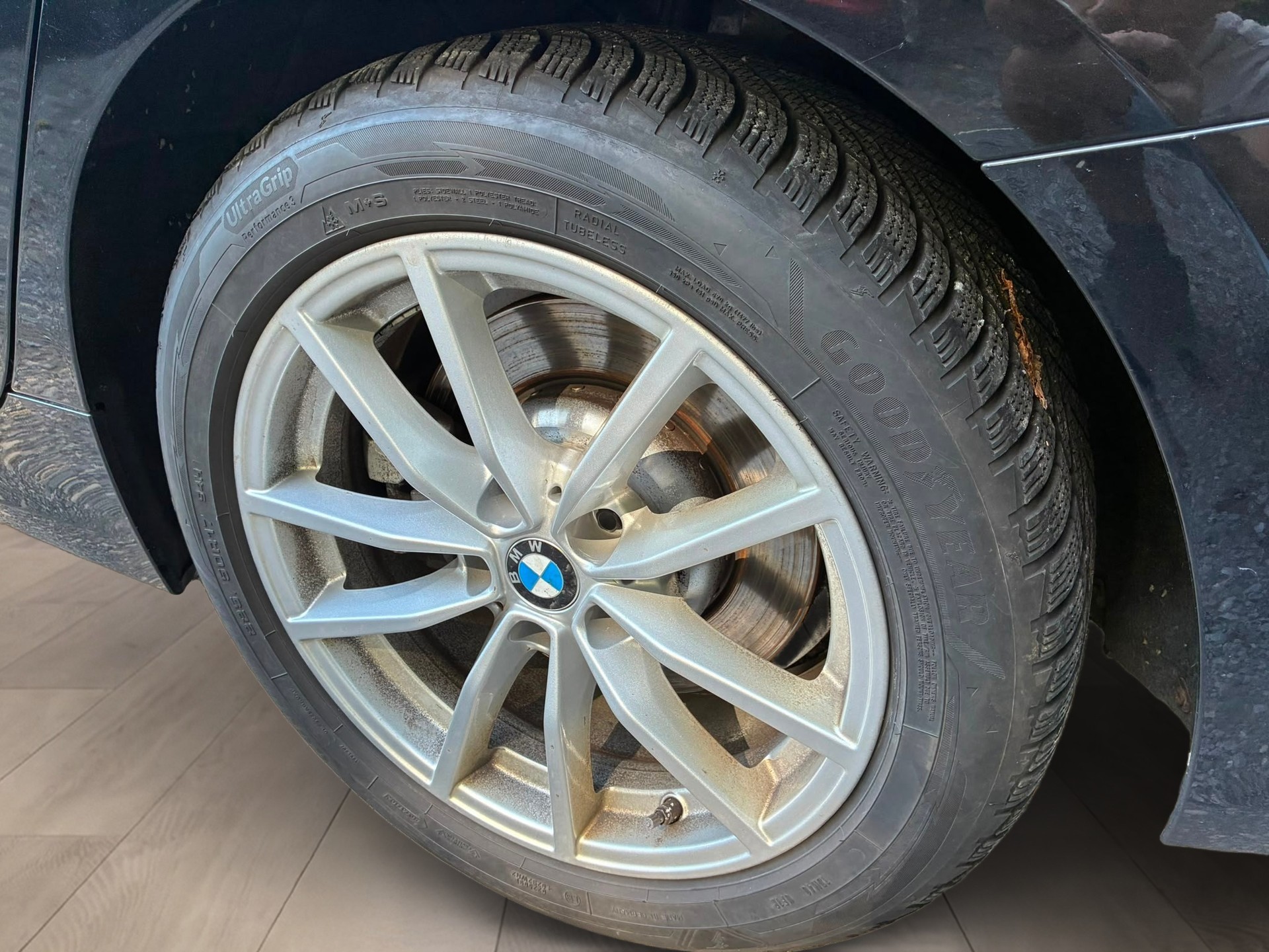 BMW 330d xDrive Touring Steptronic Sport Line-image-8