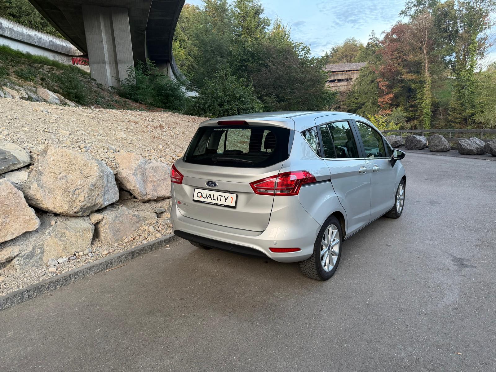 FORD B-Max 1.6 Ti-VCT Titanium PowerShift-image-4