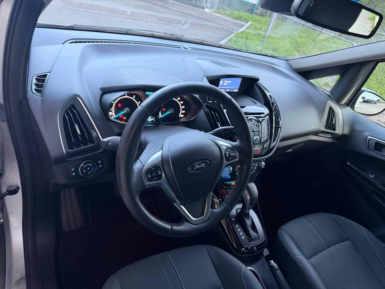FORD B-Max 1.6 Ti-VCT Titanium PowerShift-image-8