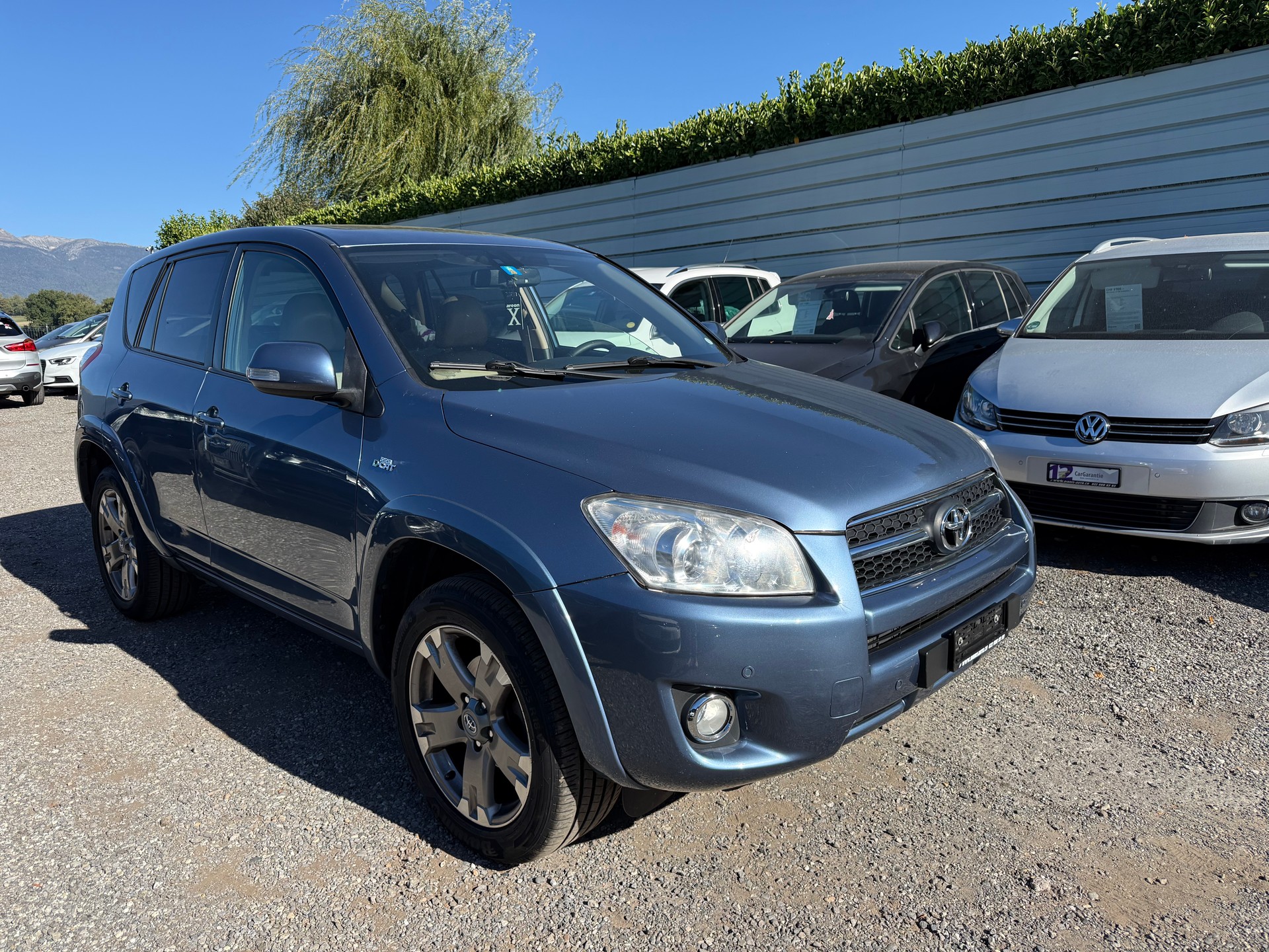 TOYOTA RAV-4 2.2D-CAT Linea Sol Premium AT-image-2