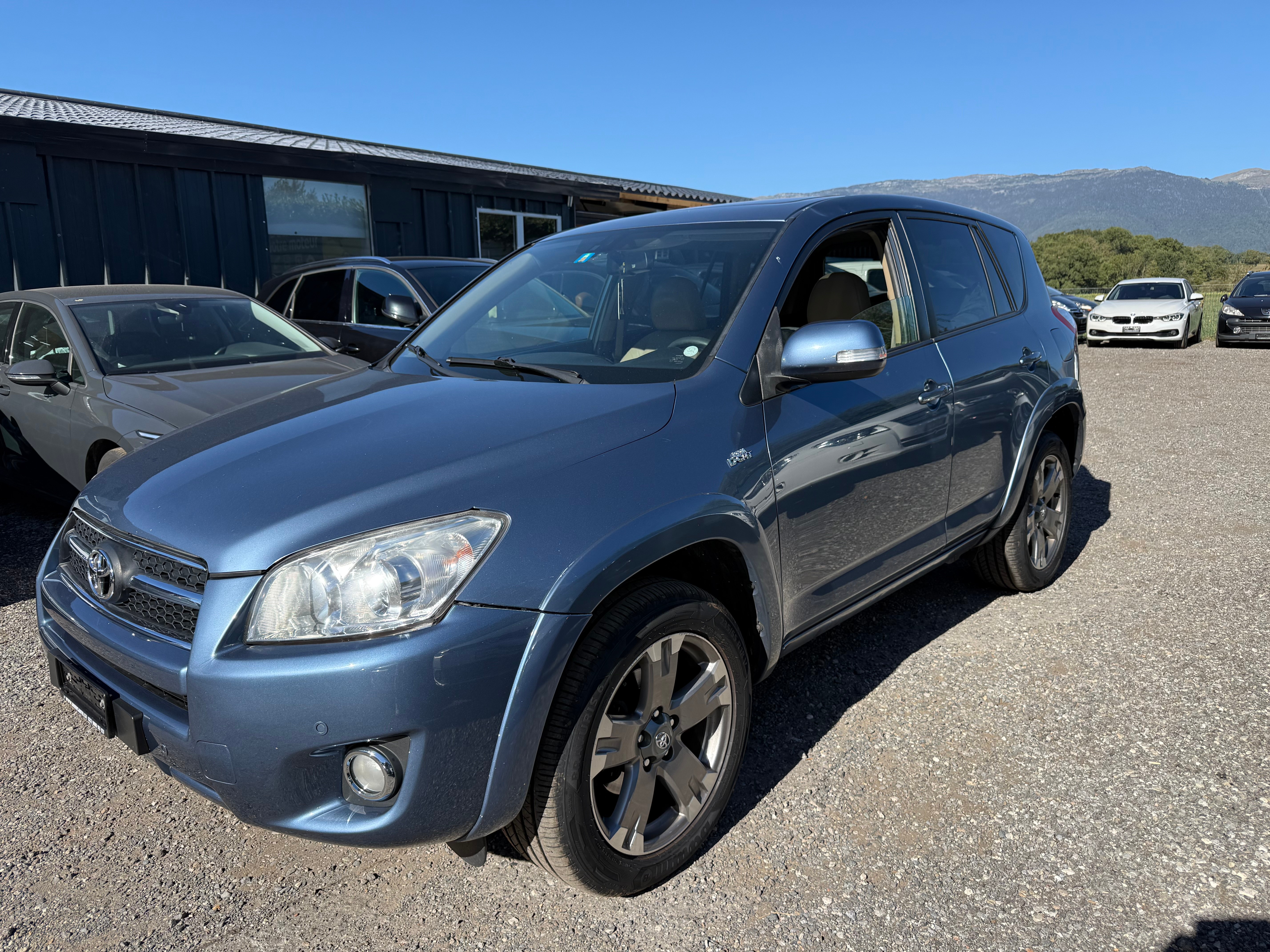 Car photo