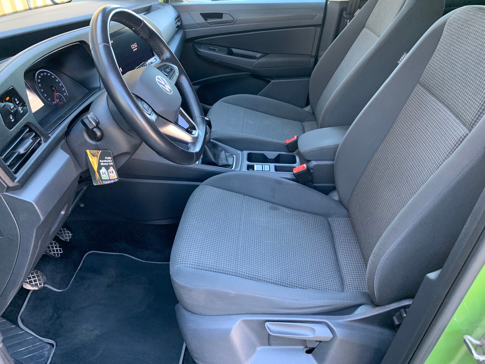 VW Caddy Maxi 2.0 TDI Liberty 4Motion-image-9