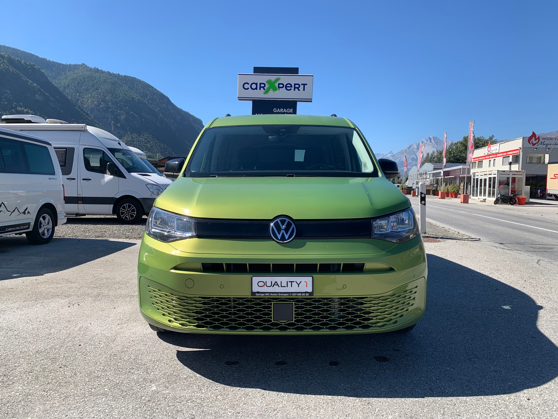 VW Caddy Maxi 2.0 TDI Liberty 4Motion-image-1