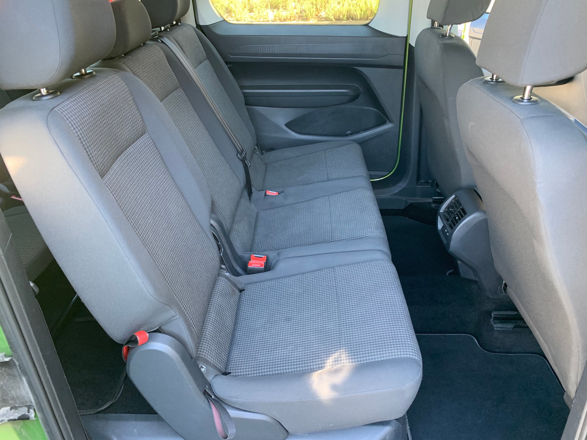VW Caddy Maxi 2.0 TDI Liberty 4Motion-image-13